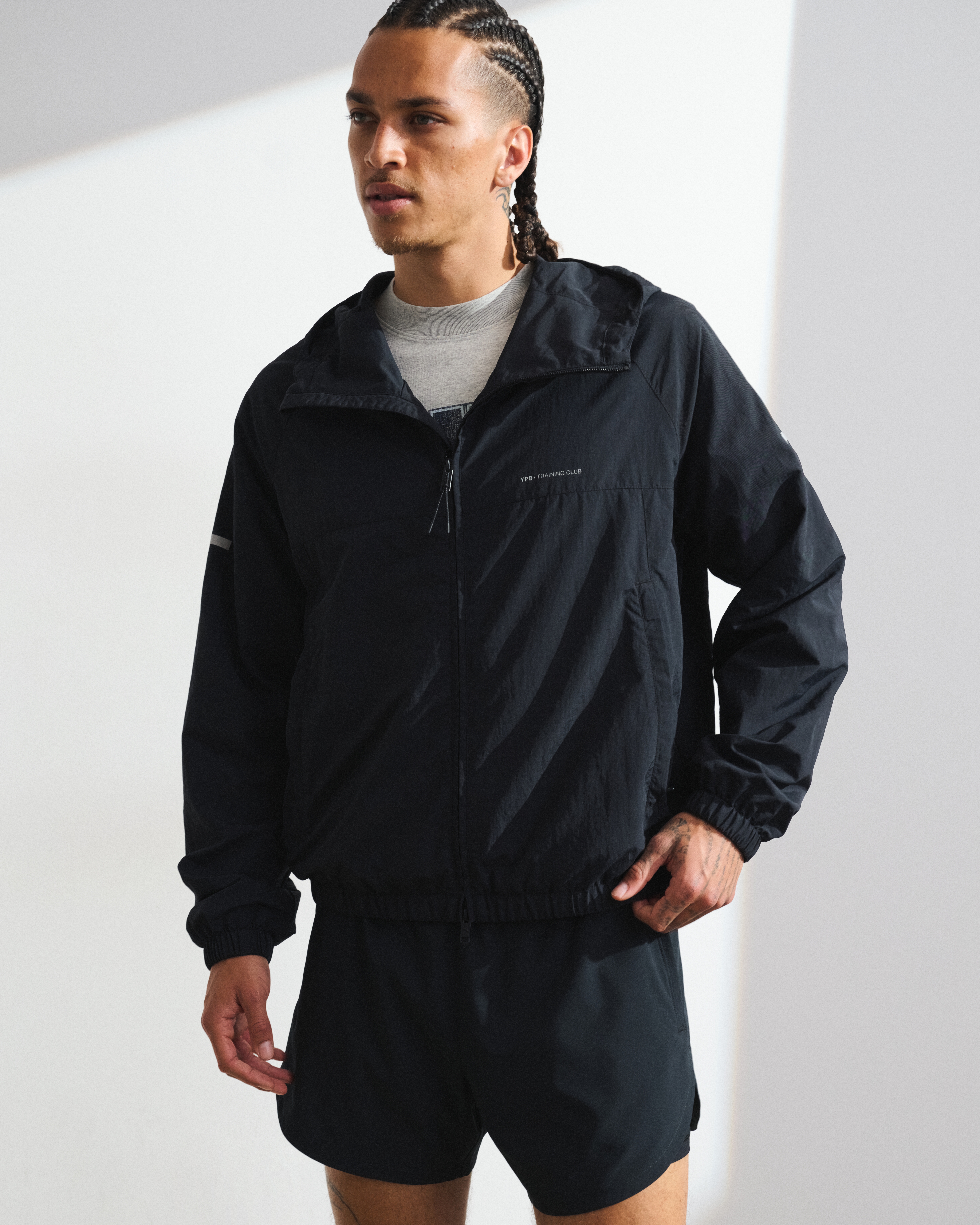 Мужские куртки Abercrombie & Fitch YPB Hooded Nylon Jacket — фото 2