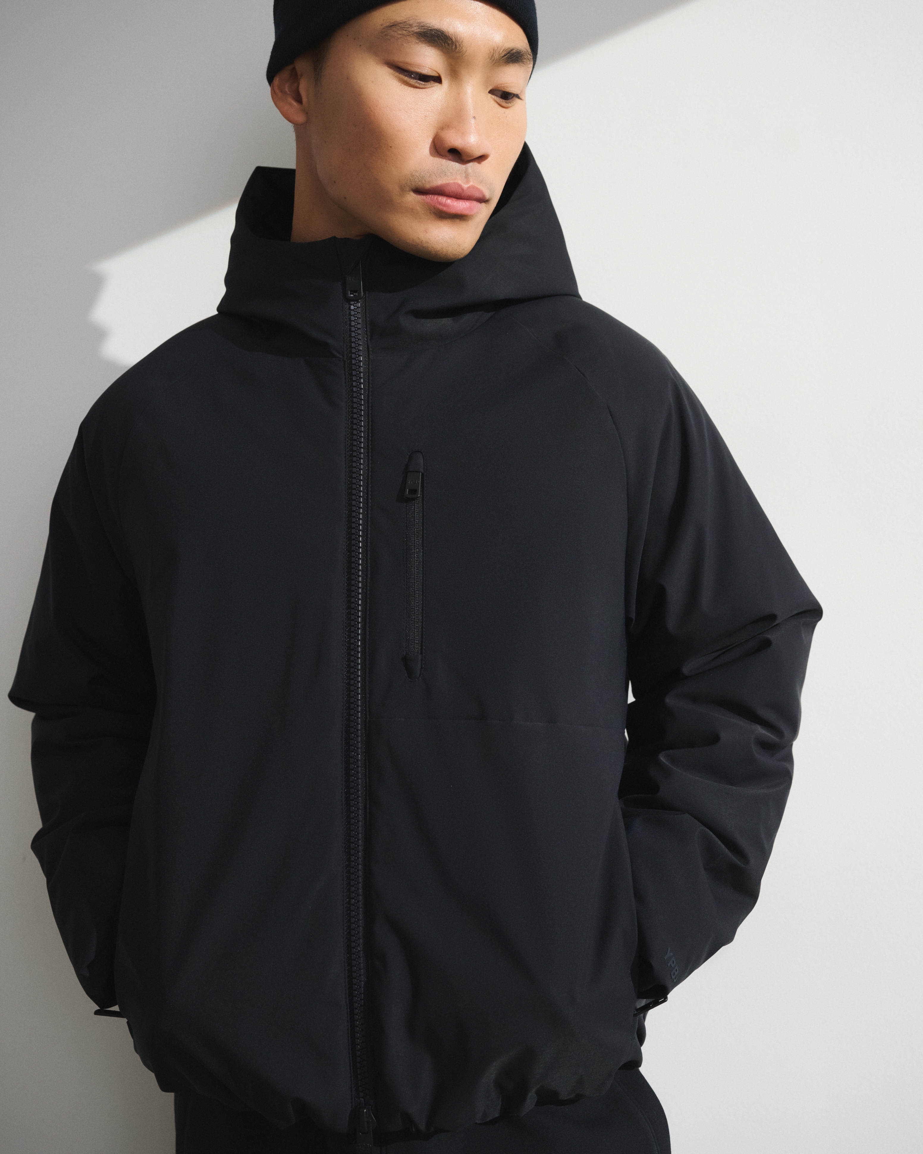 Мужские куртки Abercrombie & Fitch YPB On The Go Tech Jacket — фото 2