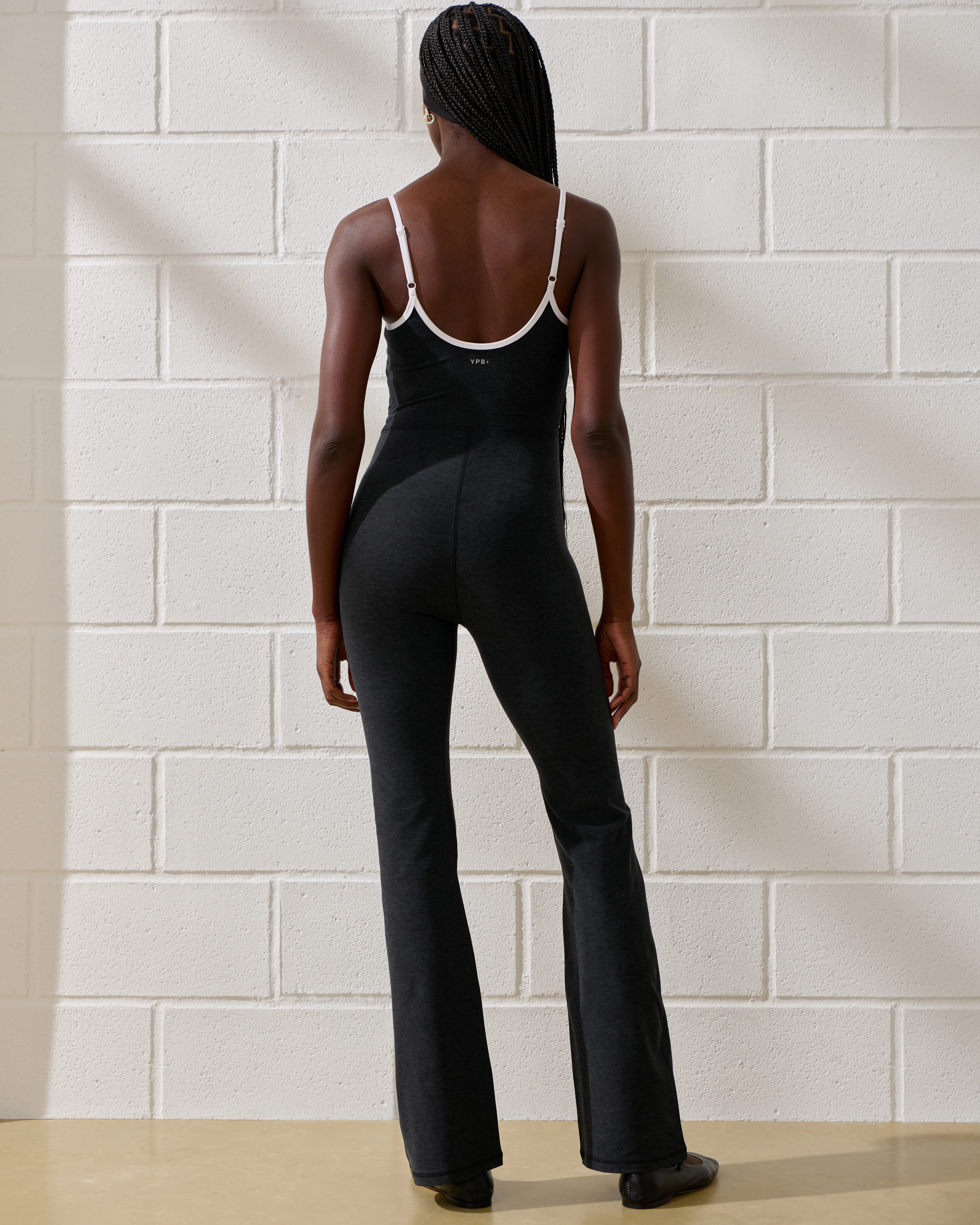 MEDI COMFORTABLE FLARE ROMPERS ブラック 83469585b_b_13_500.jpg