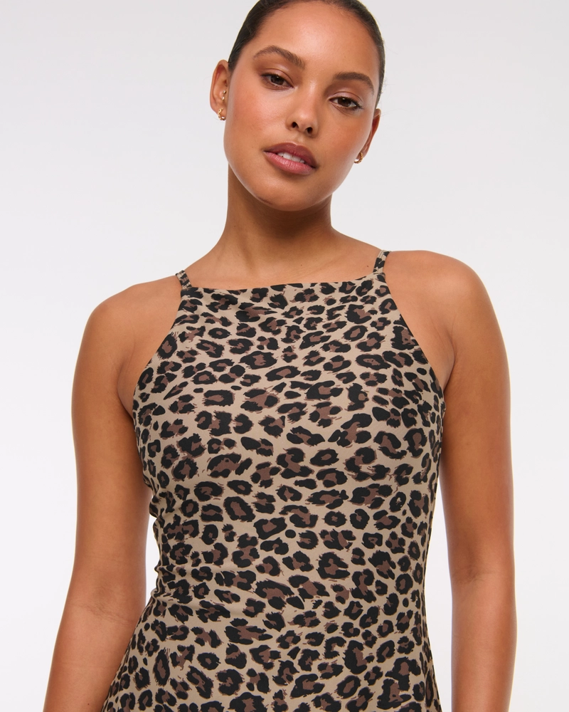 YPB sculptLUX Apron Dress