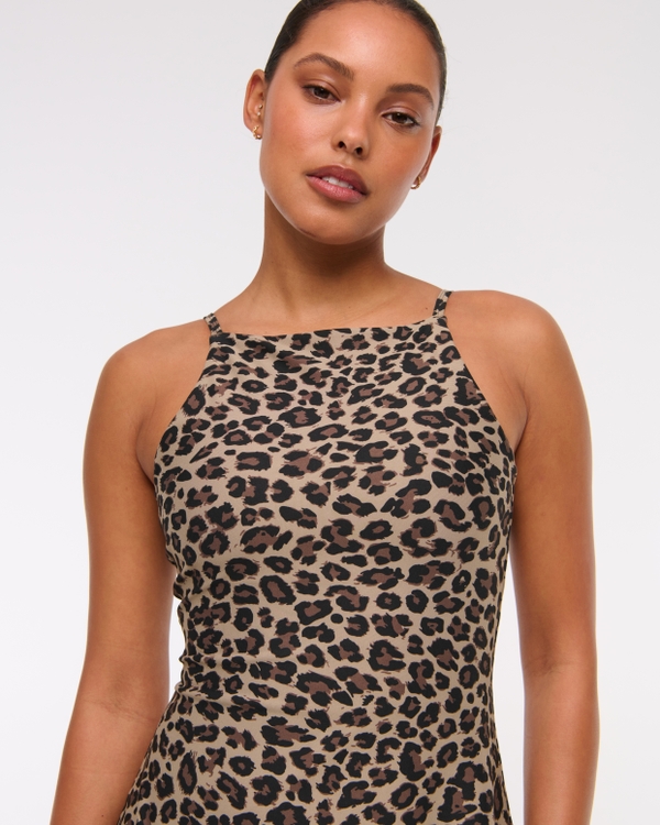 YPB sculptLUX Apron Dress