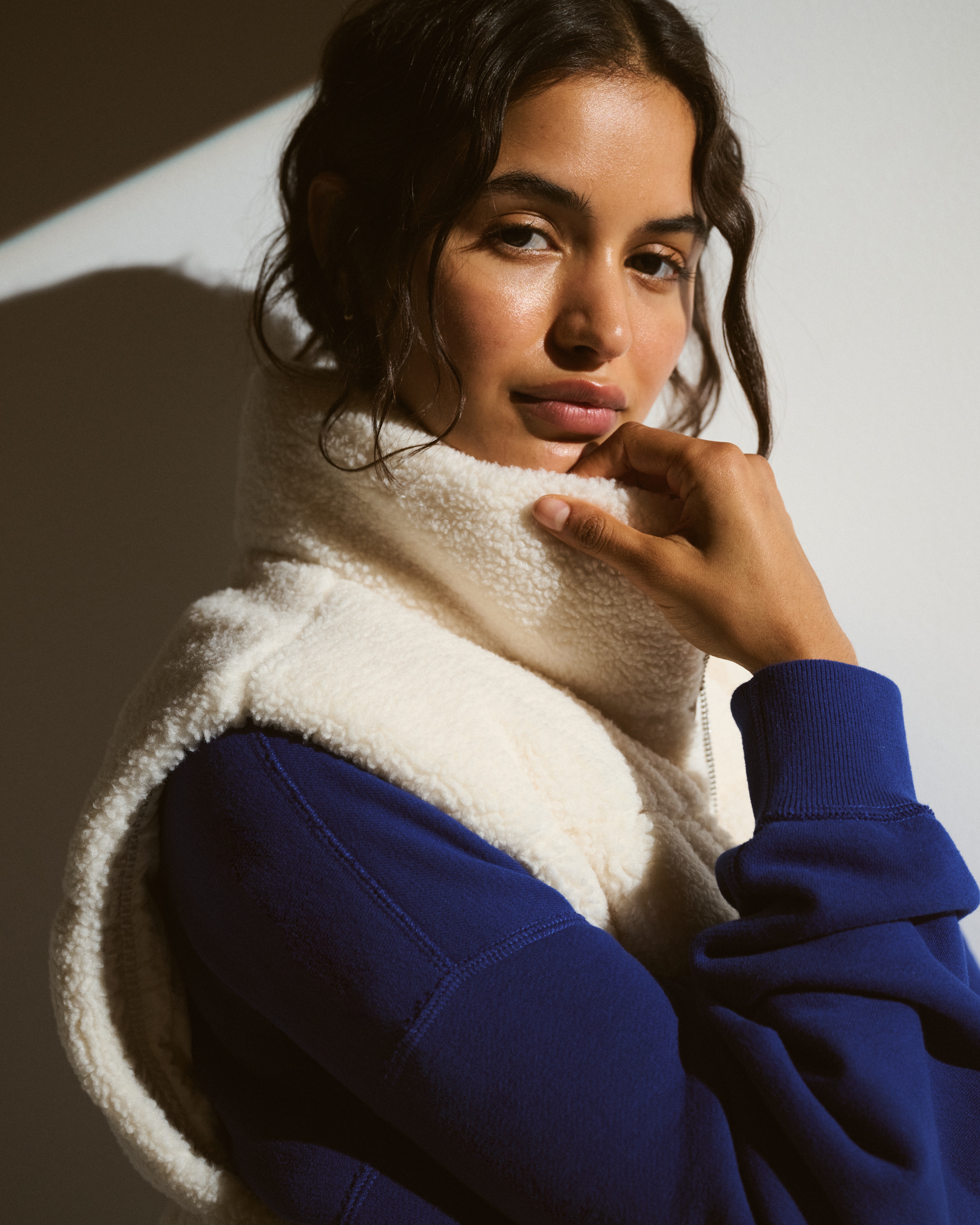 Abercrombie & Fitch Ypb On The Go Sherpa Puffer Vest In White