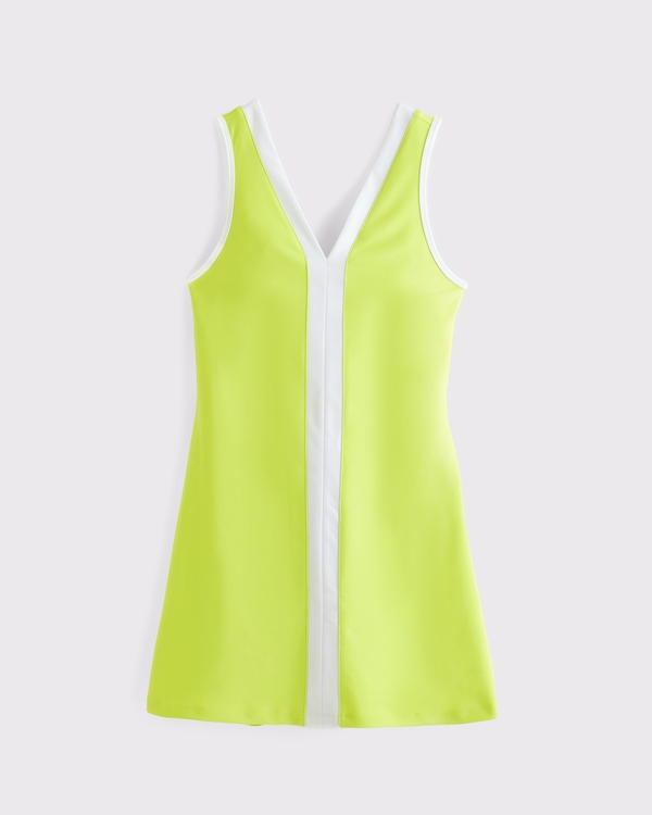 Soft Matte Seamless Tuckable Baby Tee