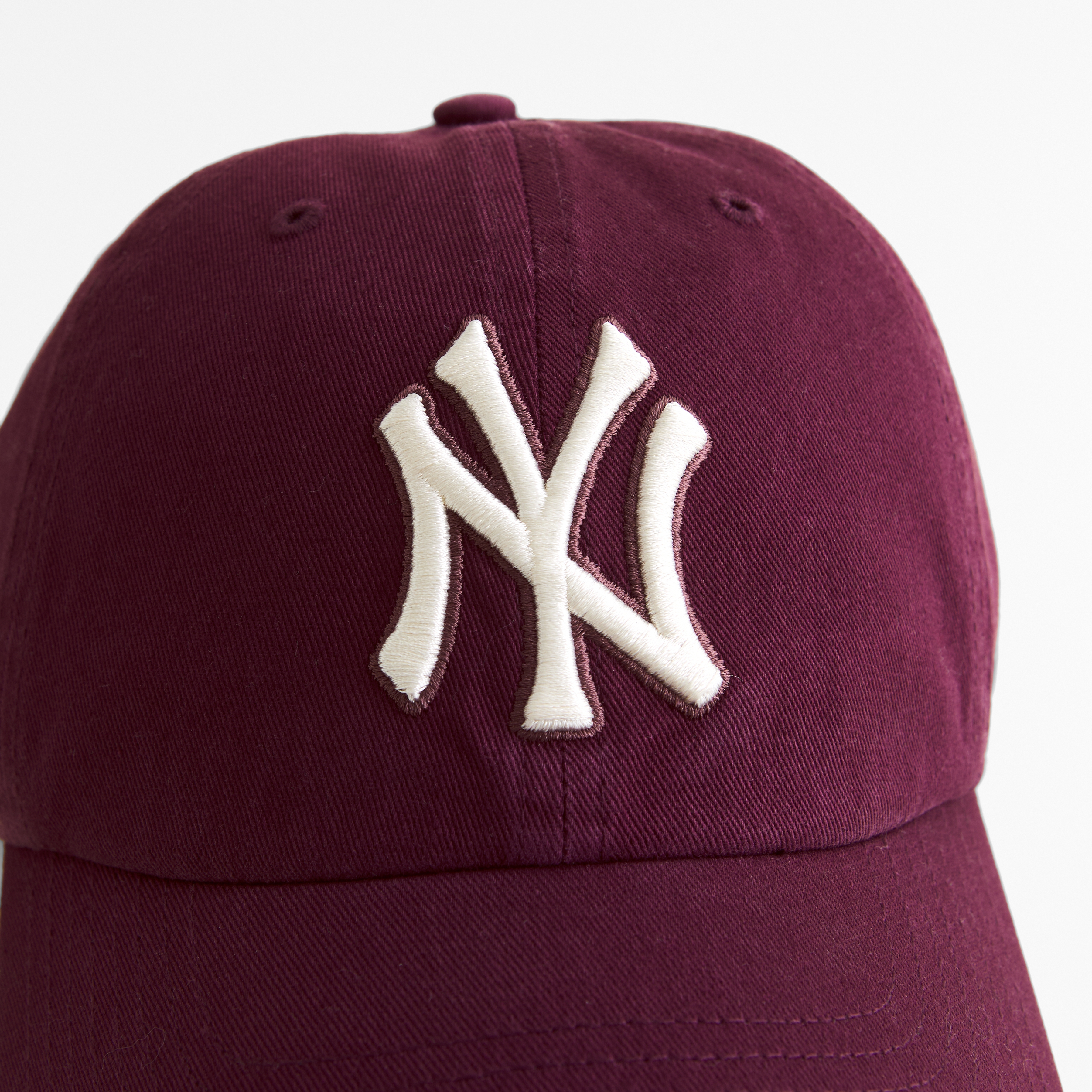 Men s New York Yankees 47 Snapback Hat Men s Accessories Abercrombie