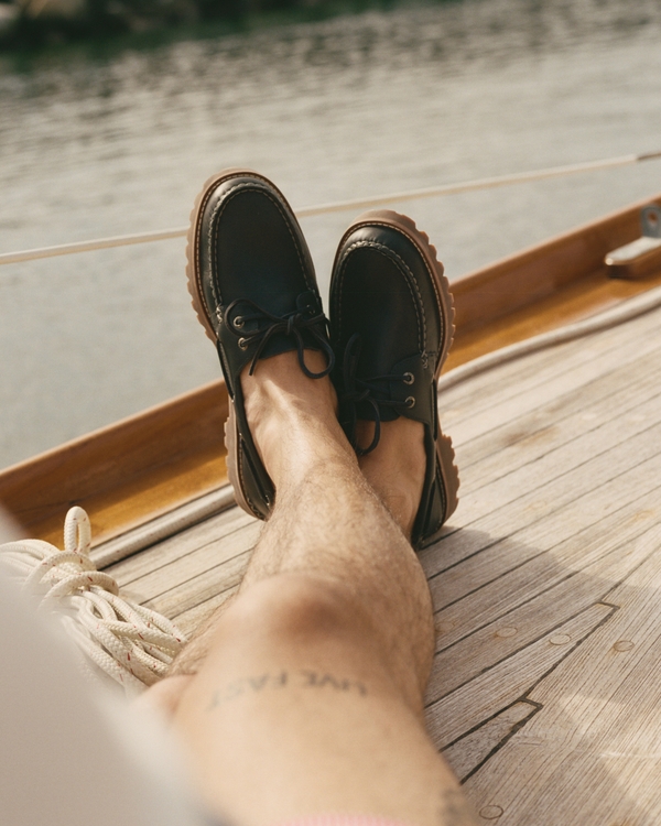 Sperry Authentic Original Men's 2-Eye Lug Boat Shoe, Navy view 1