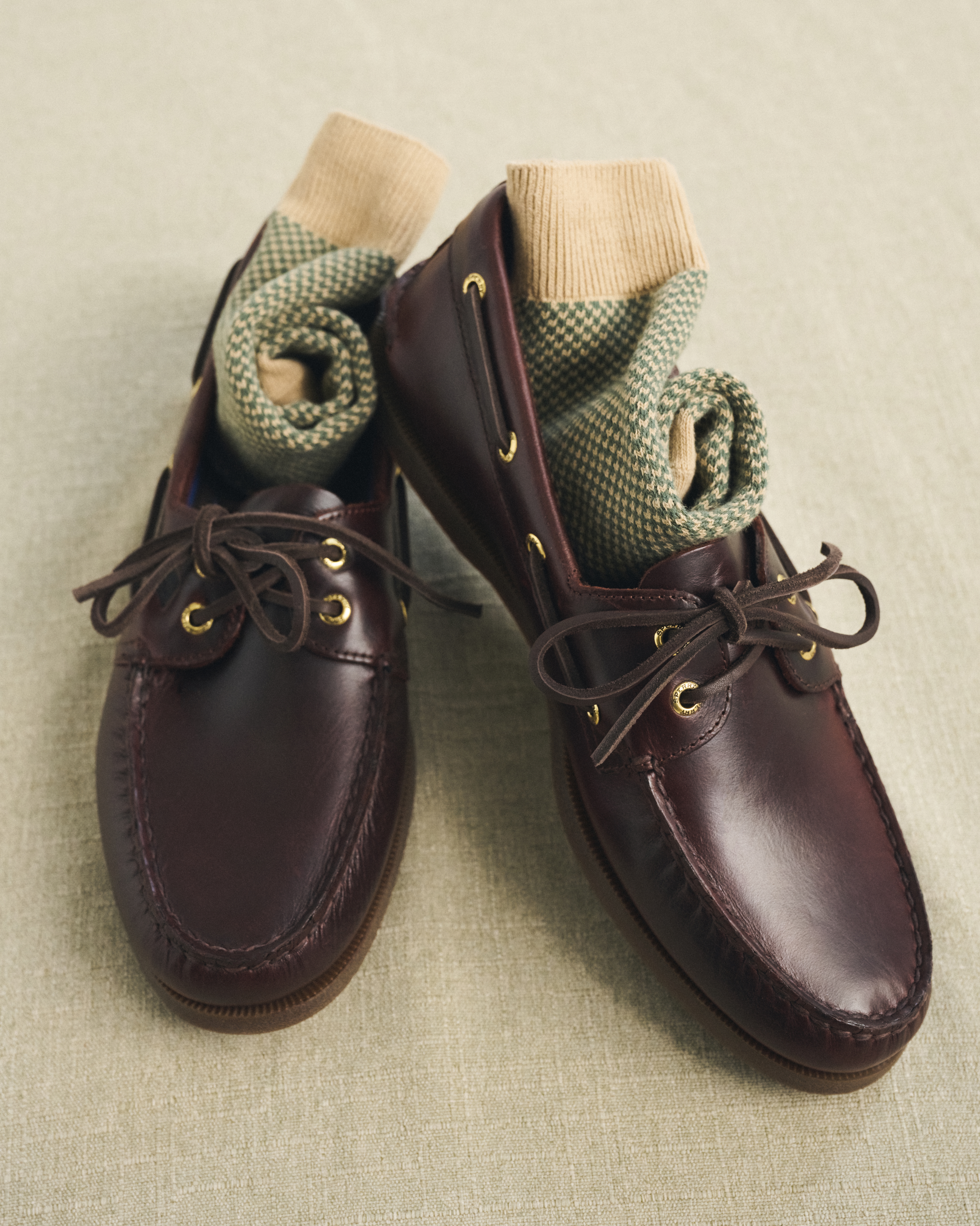 Abercrombie & Fitch Sperry Authentic Original™ Men's 2-Eye Boat Shoe — фото 2
