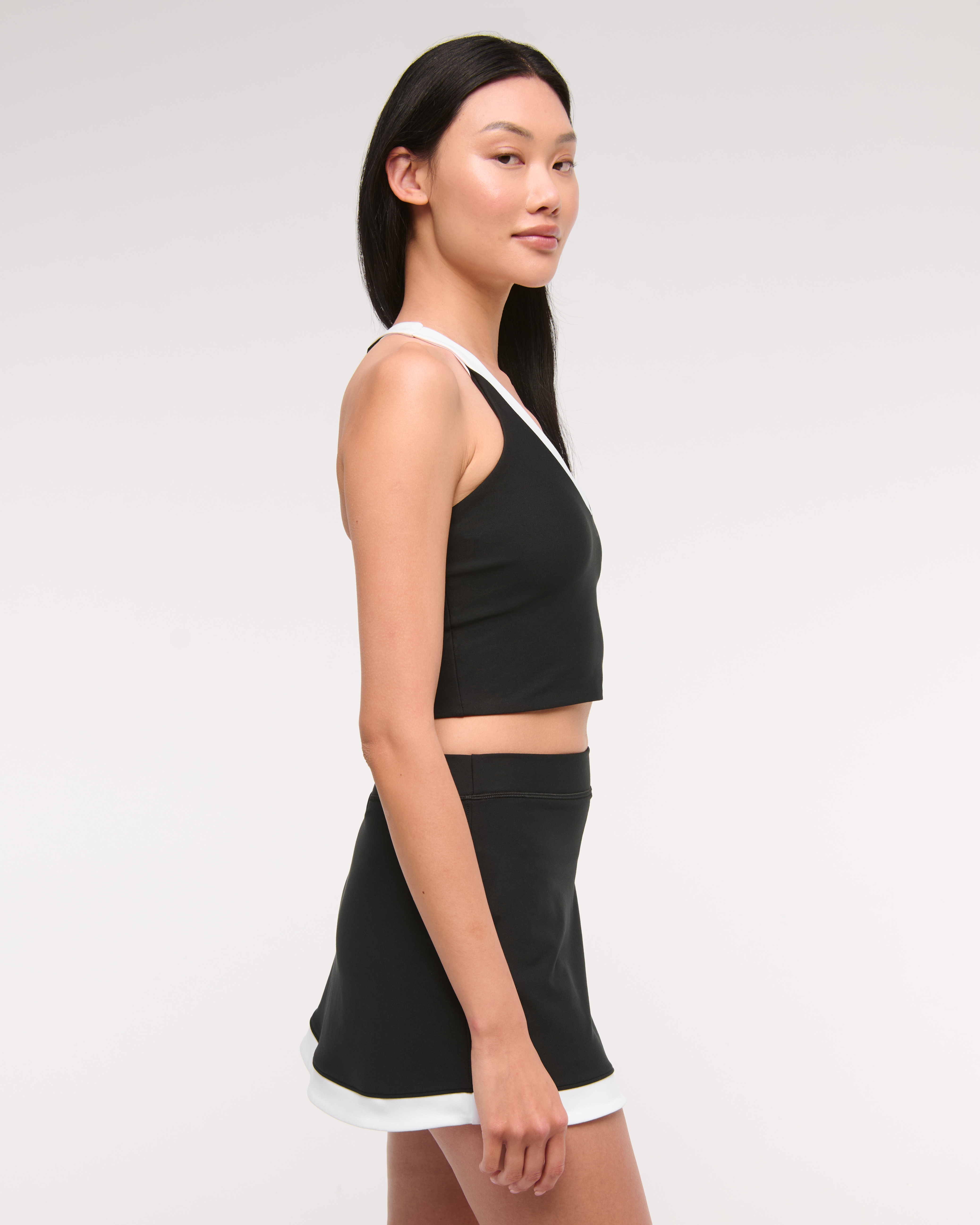 Abercrombie & Fitch Ypb Sculptlux Racerback V-neck Tank In Black