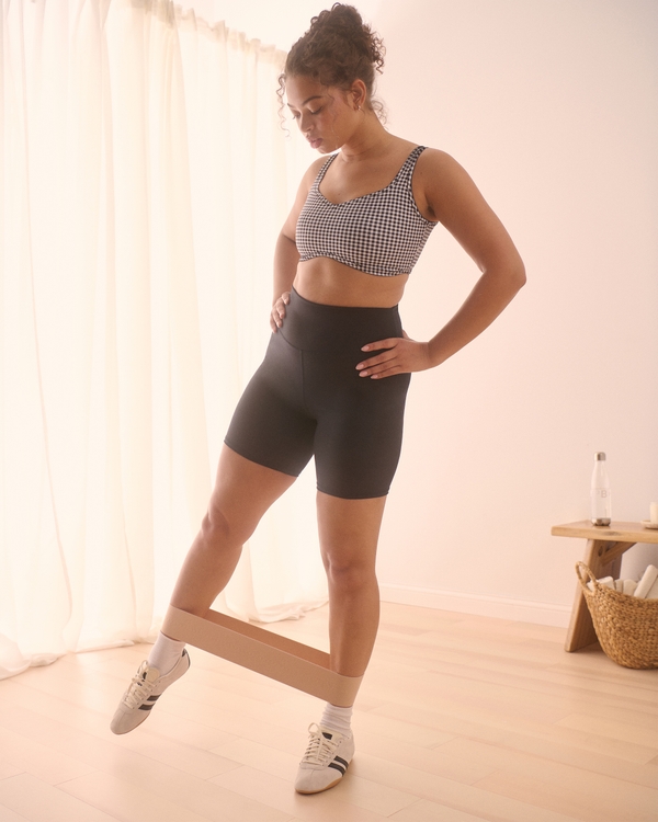 YPB studioFLEX Sport-BH, Schwarz Mit Muster view 1