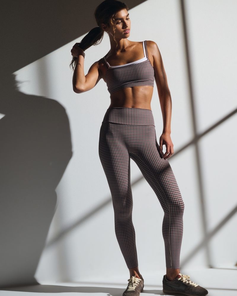 YPB studioFLEX Double-Layered Sports Bra