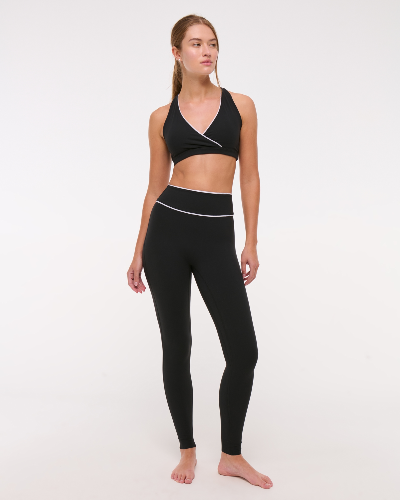 YPB studioFLEX Crossover Sports Bra