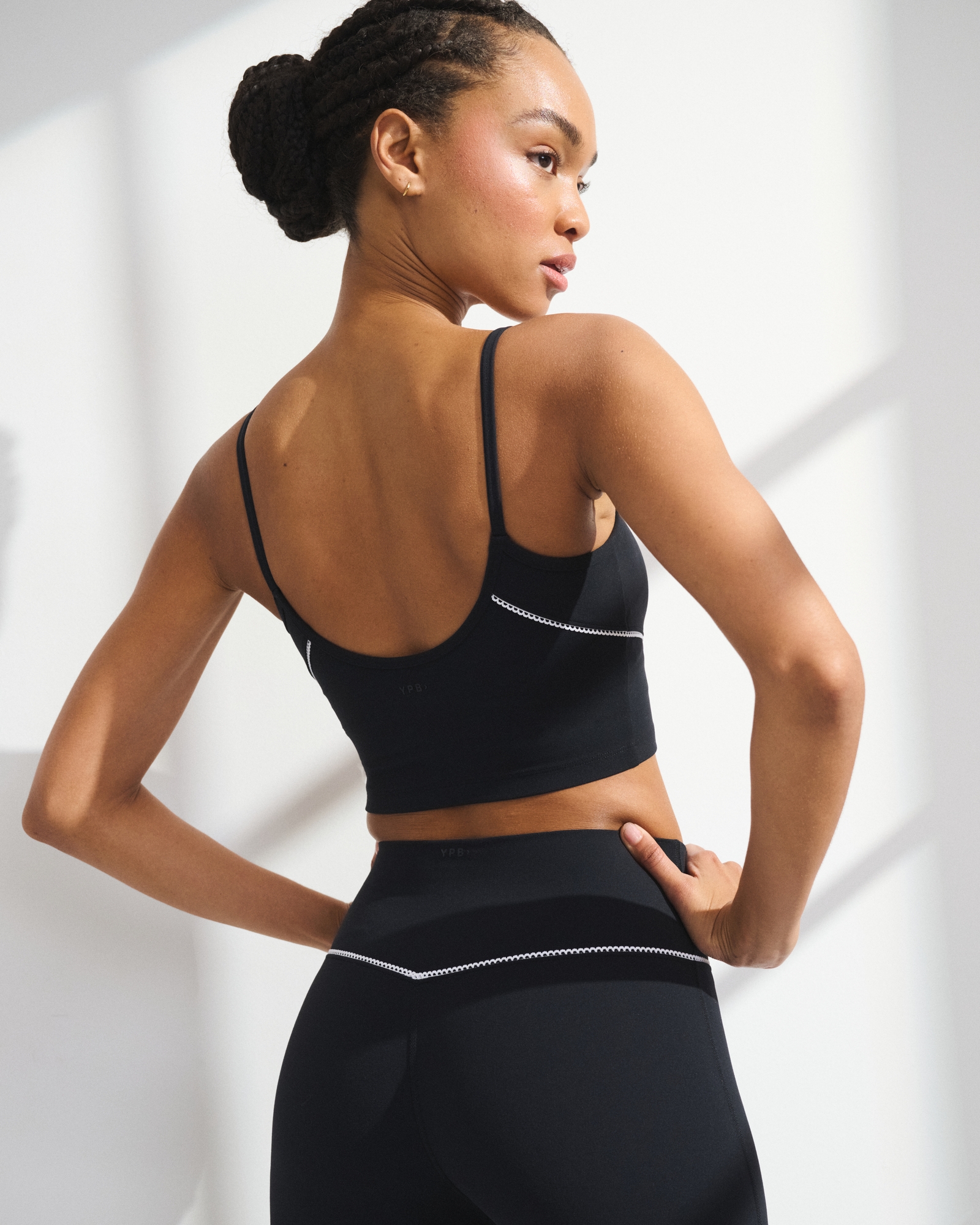 YPB studioFLEX Picot-Trim Scoopneck Tank