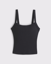 Top de tirantes slim de canalé YPB En movimiento