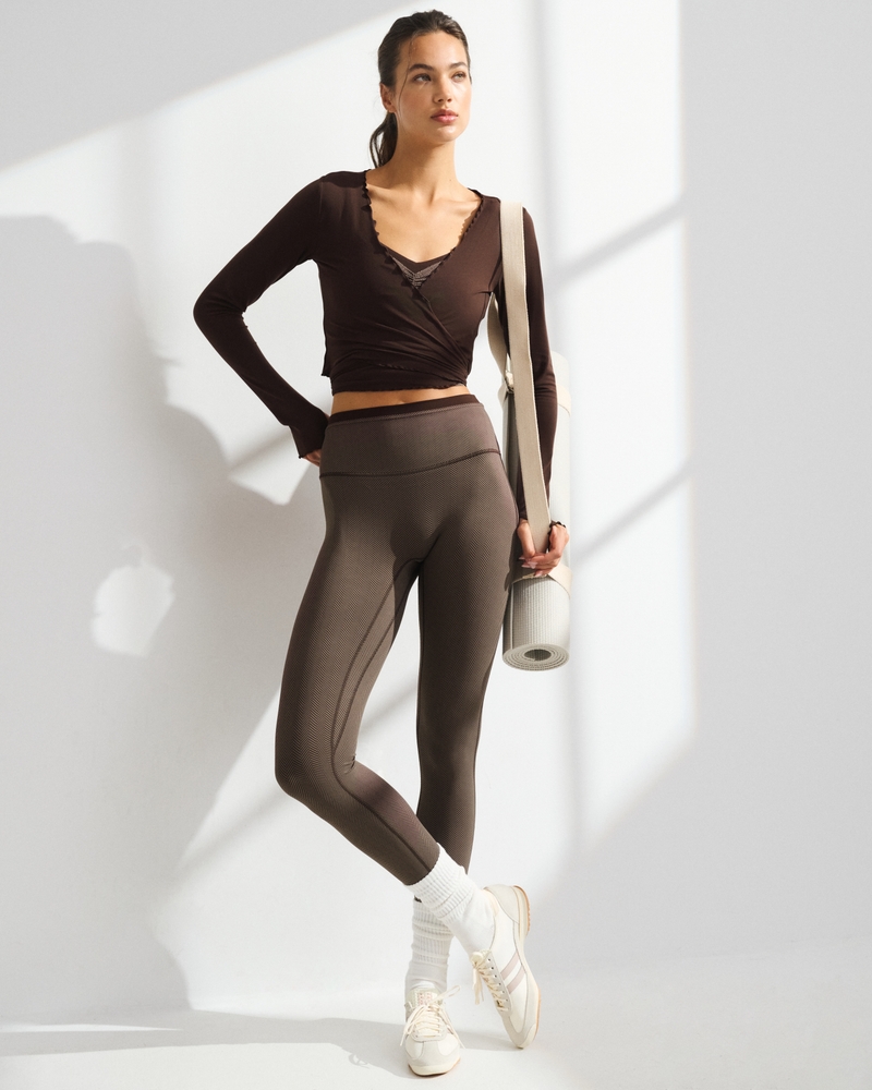 YPB studioFLEX Lettuce-Hem Wrap - thumbnail 7