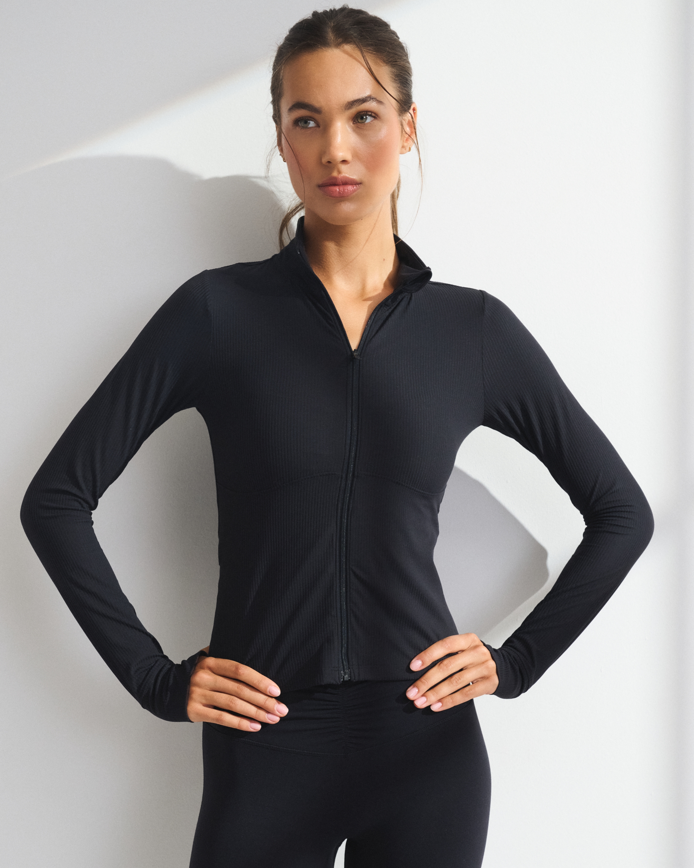 Женские топы Abercrombie & Fitch YPB studioFLEX Full-Zip Long-Sleeve Top — фото 2