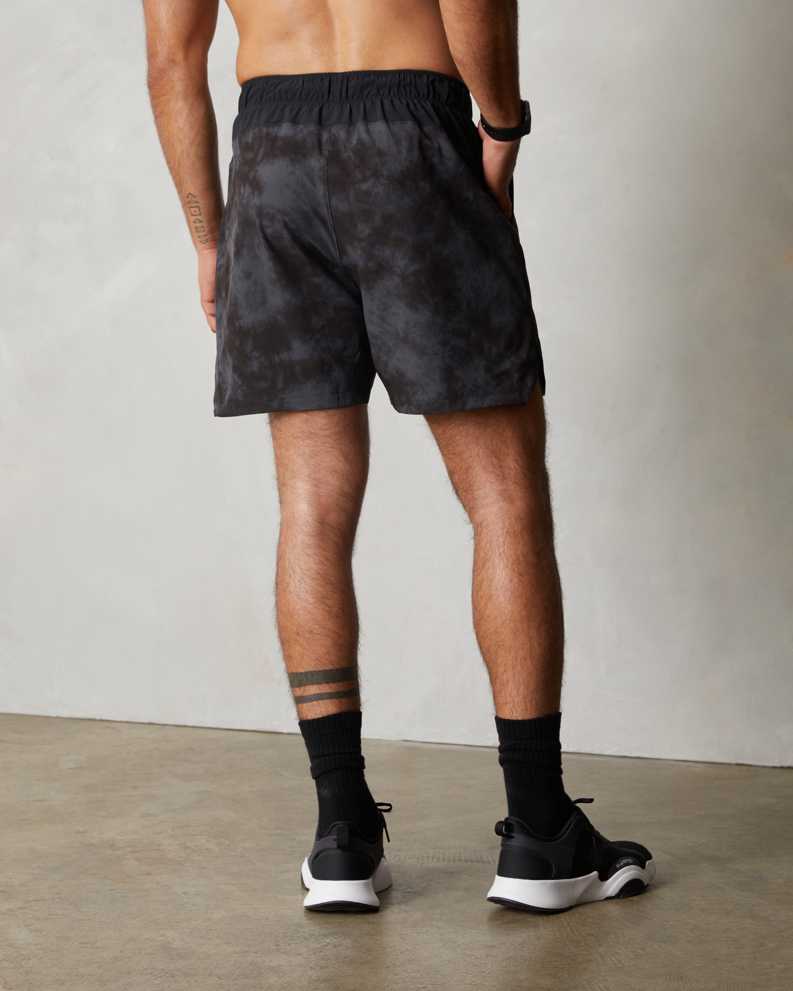 YPB motionTEK 7 Inch Unlined Cardio Short