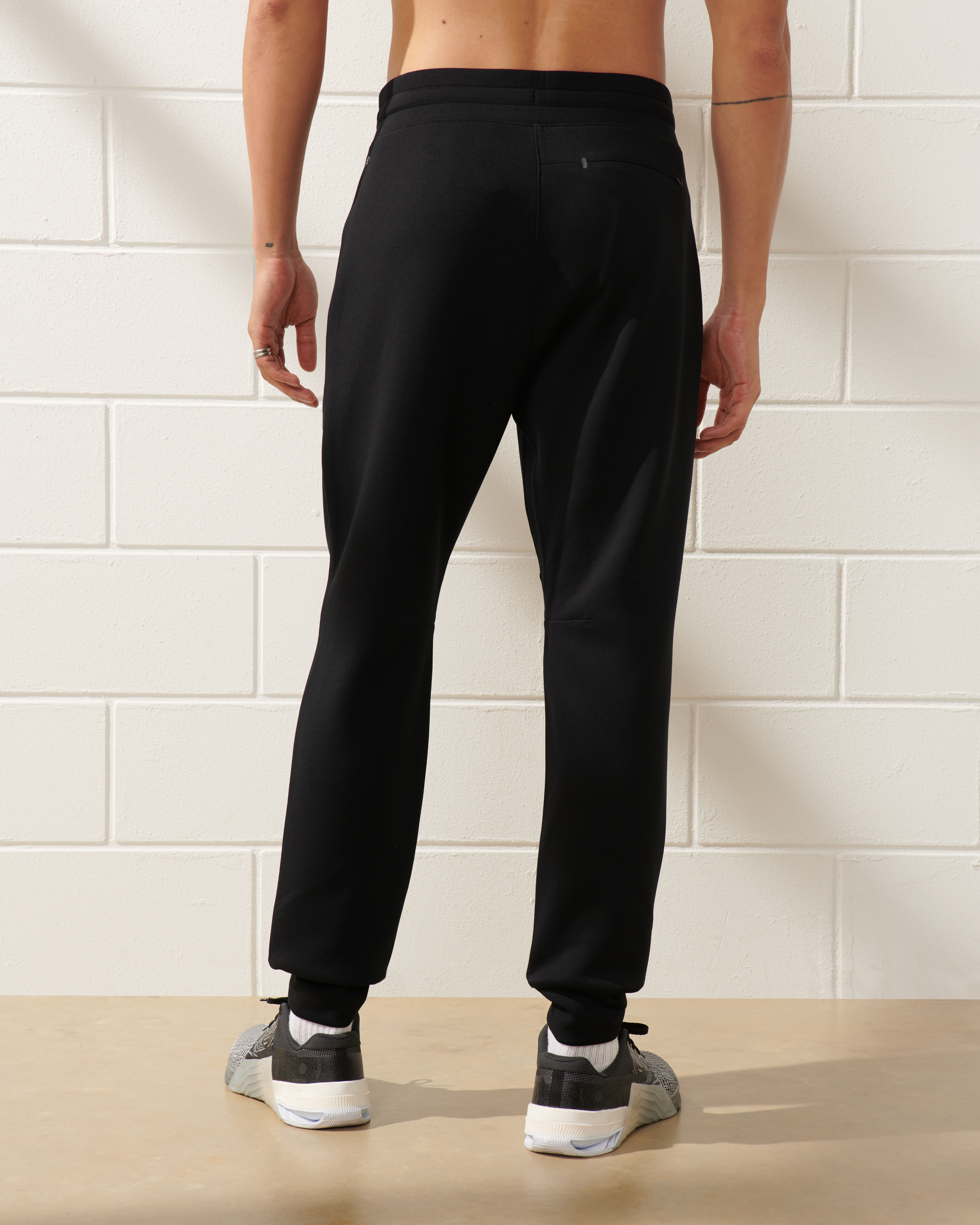 Abercrombie 2024 jogger pants