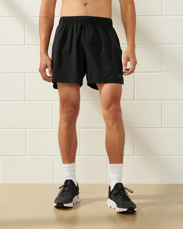YPB motionVENT 5 Inch Unlined Cardio Short