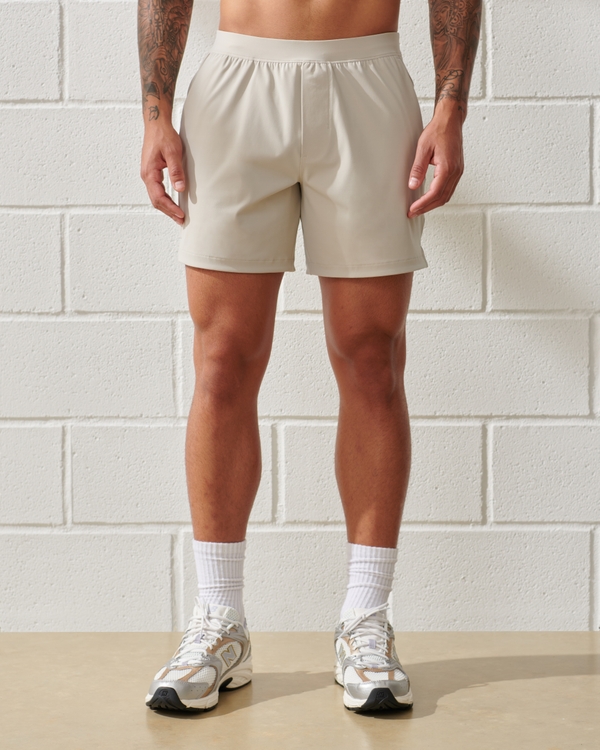 Men's 6 inch Retro Mesh Short in Olive Print | Size S | Abercrombie & Fitch