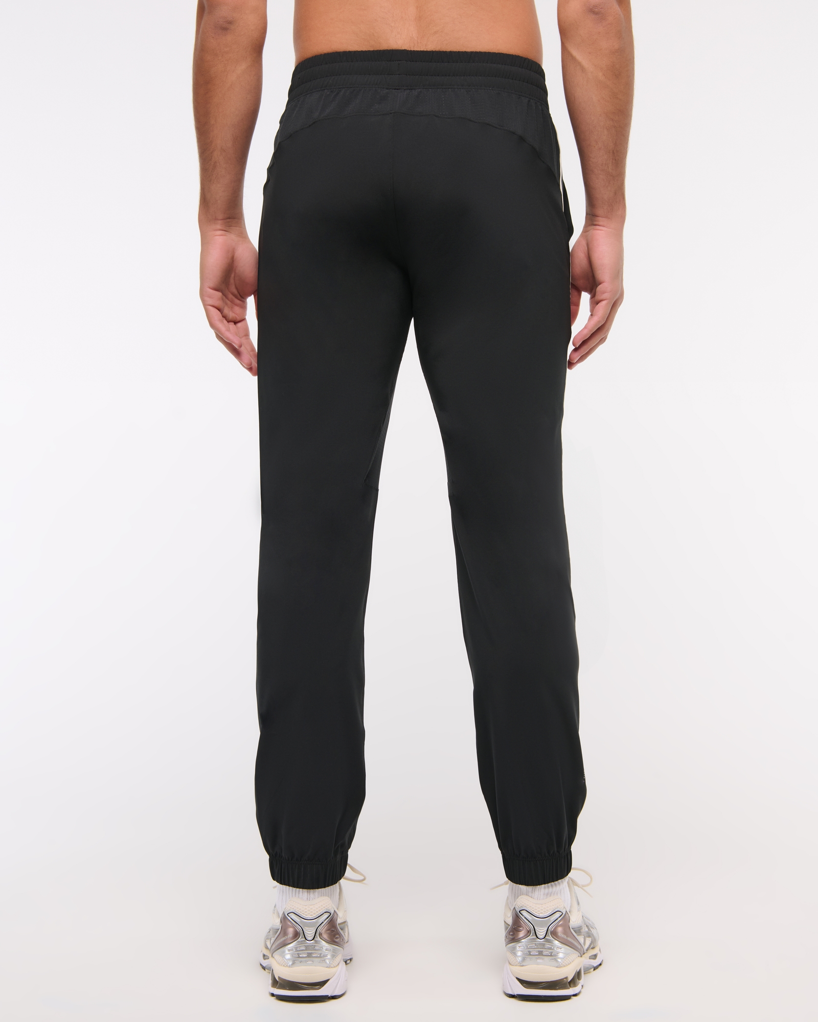 YPB motionTEK Cinched Hem Pant