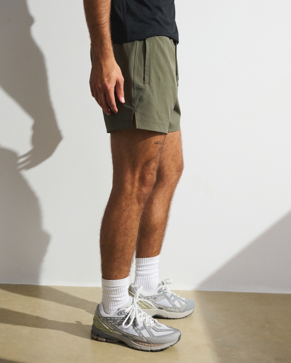 YPB motionTEK Retro Short