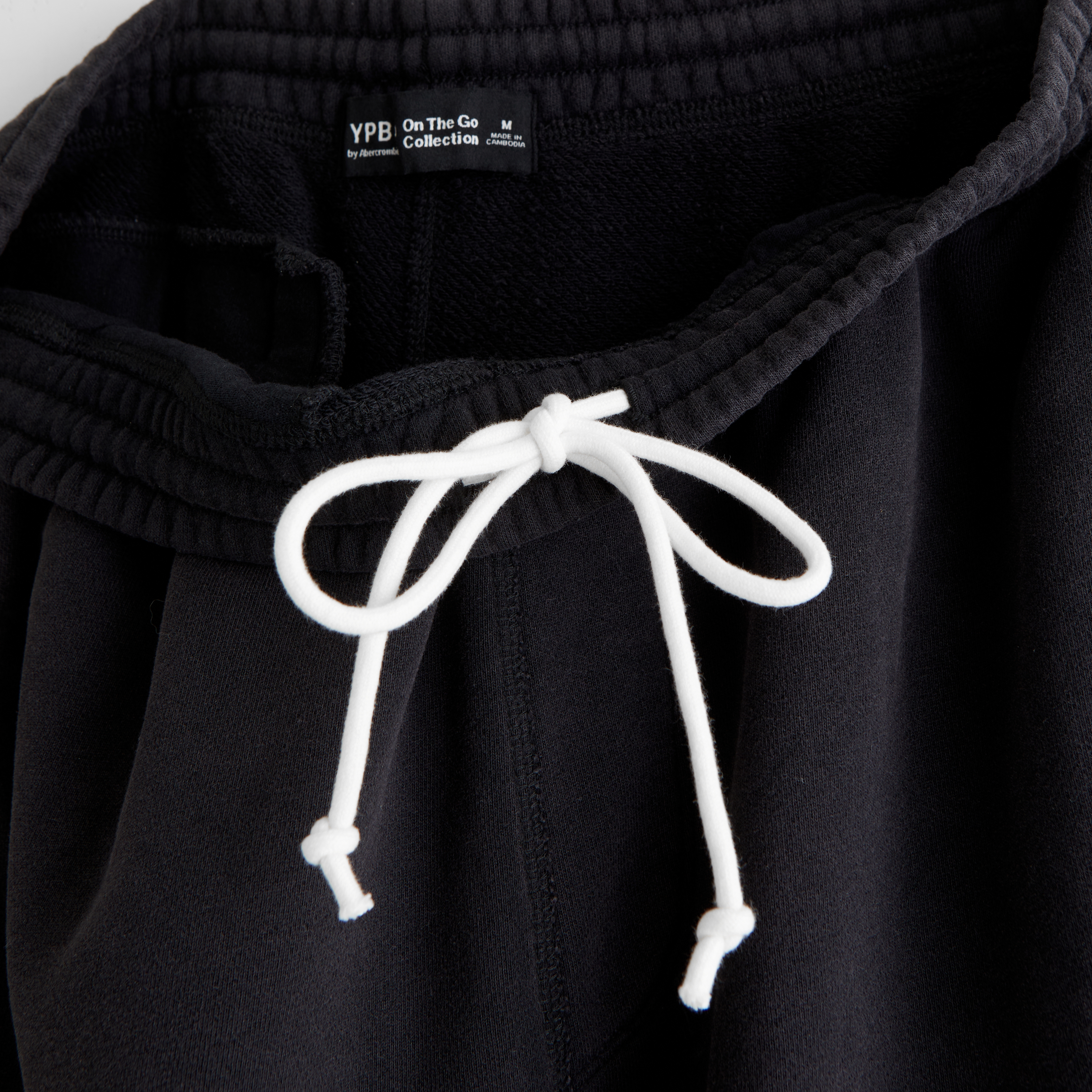Мужские брюки Abercrombie & Fitch YPB Terry Open-Hem Sweatpant, цвет: Чёрный — фото 4