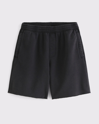 Shorts YPB de felpa rizada con corte sin rematar