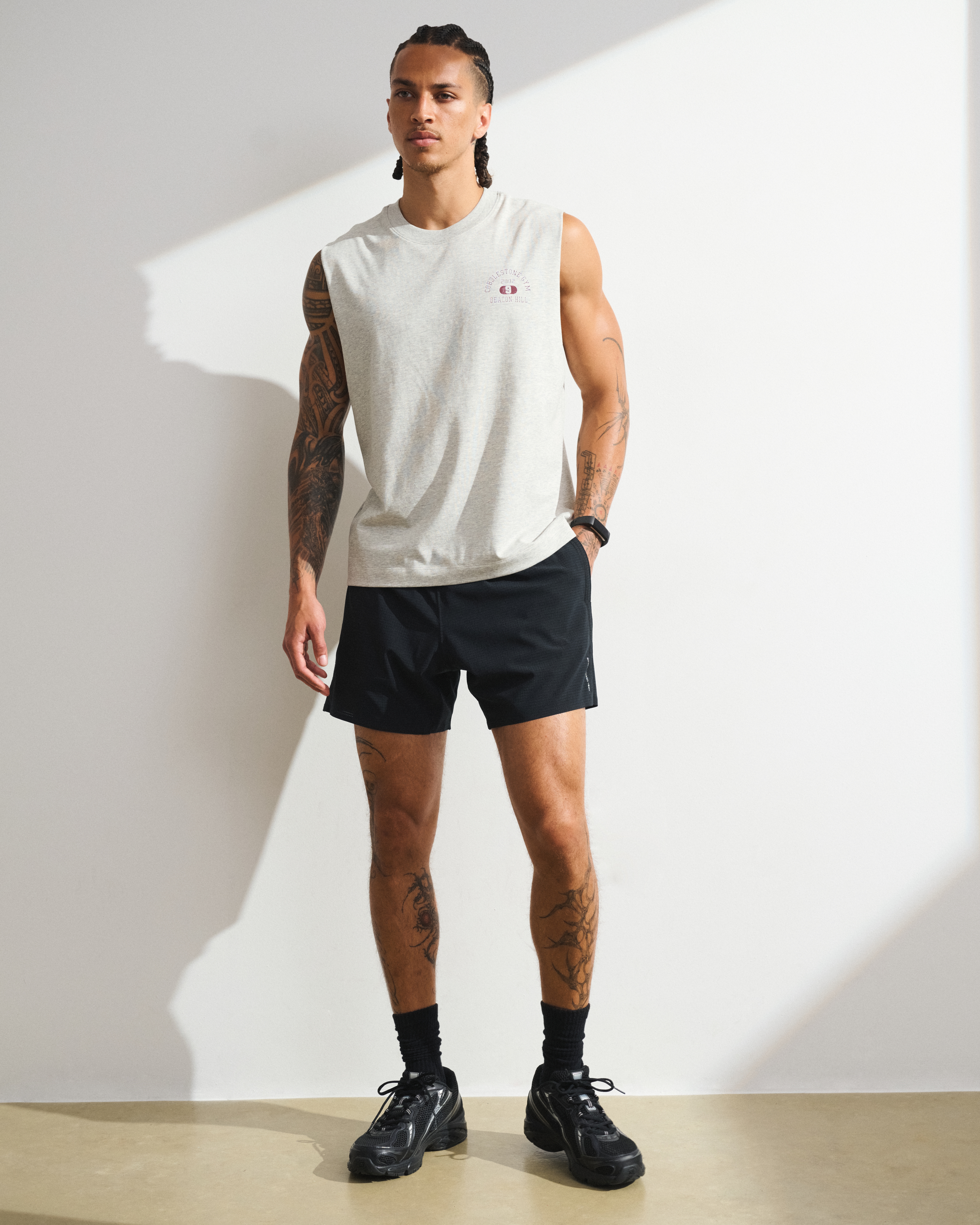 Abercrombie & Fitch YPB motionVENT Lightweight Unlined Training Short — фото 2