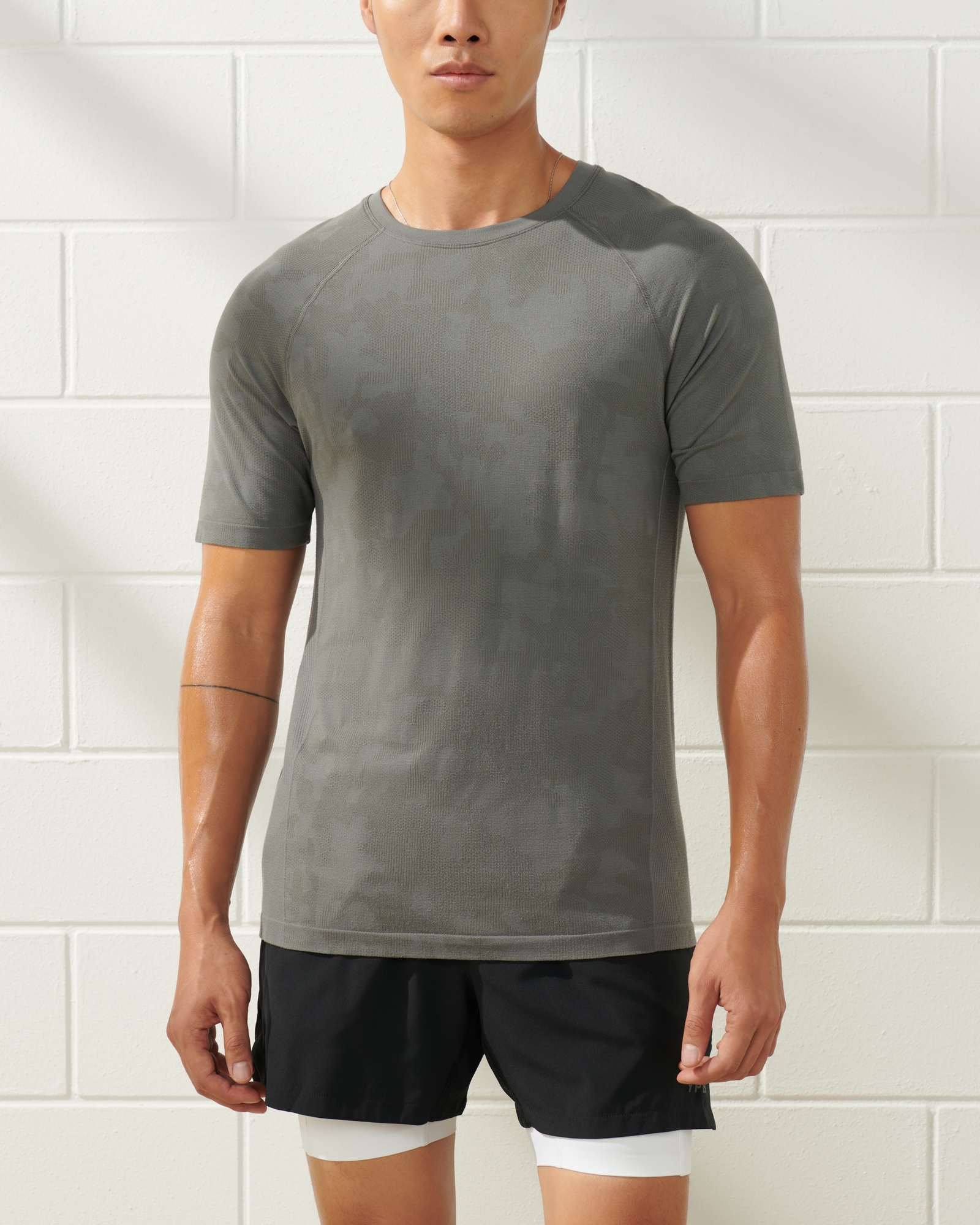 YPB infinityKNIT Tee