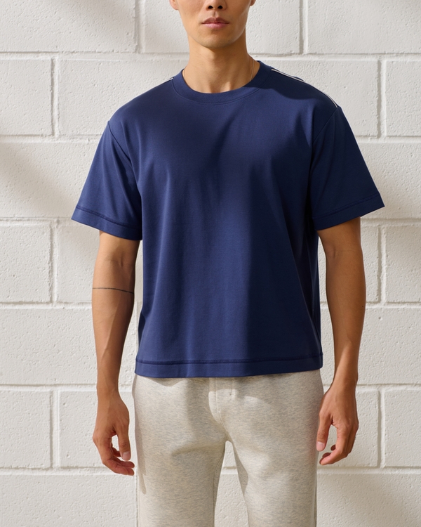 Essential Cropped Crew Sweatshirt
