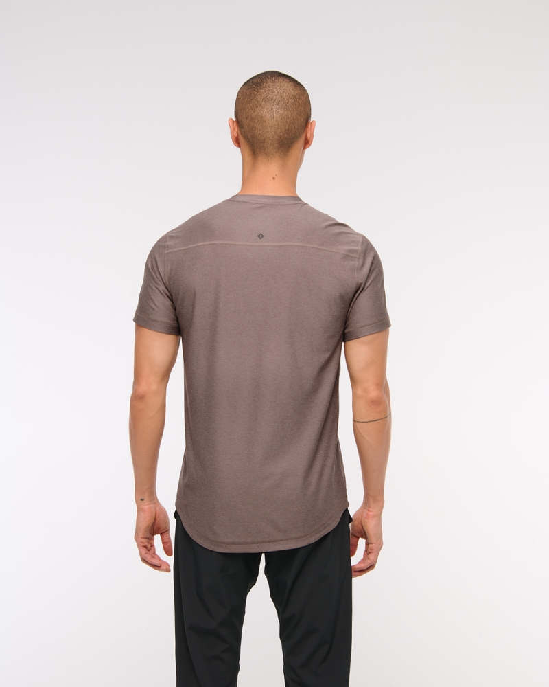 YPB powerSOFT Lifting Tee