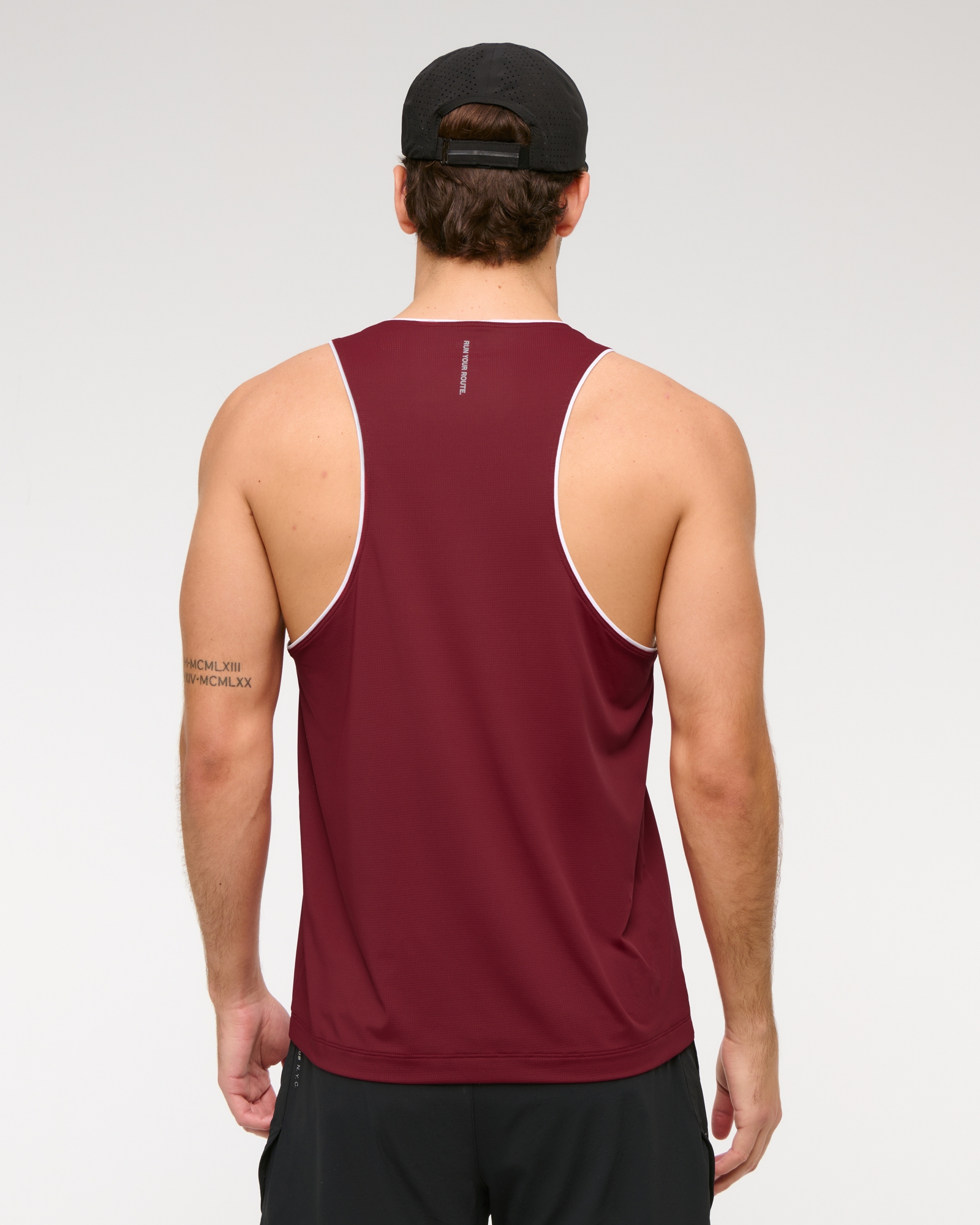 YPB trainTEK Tank