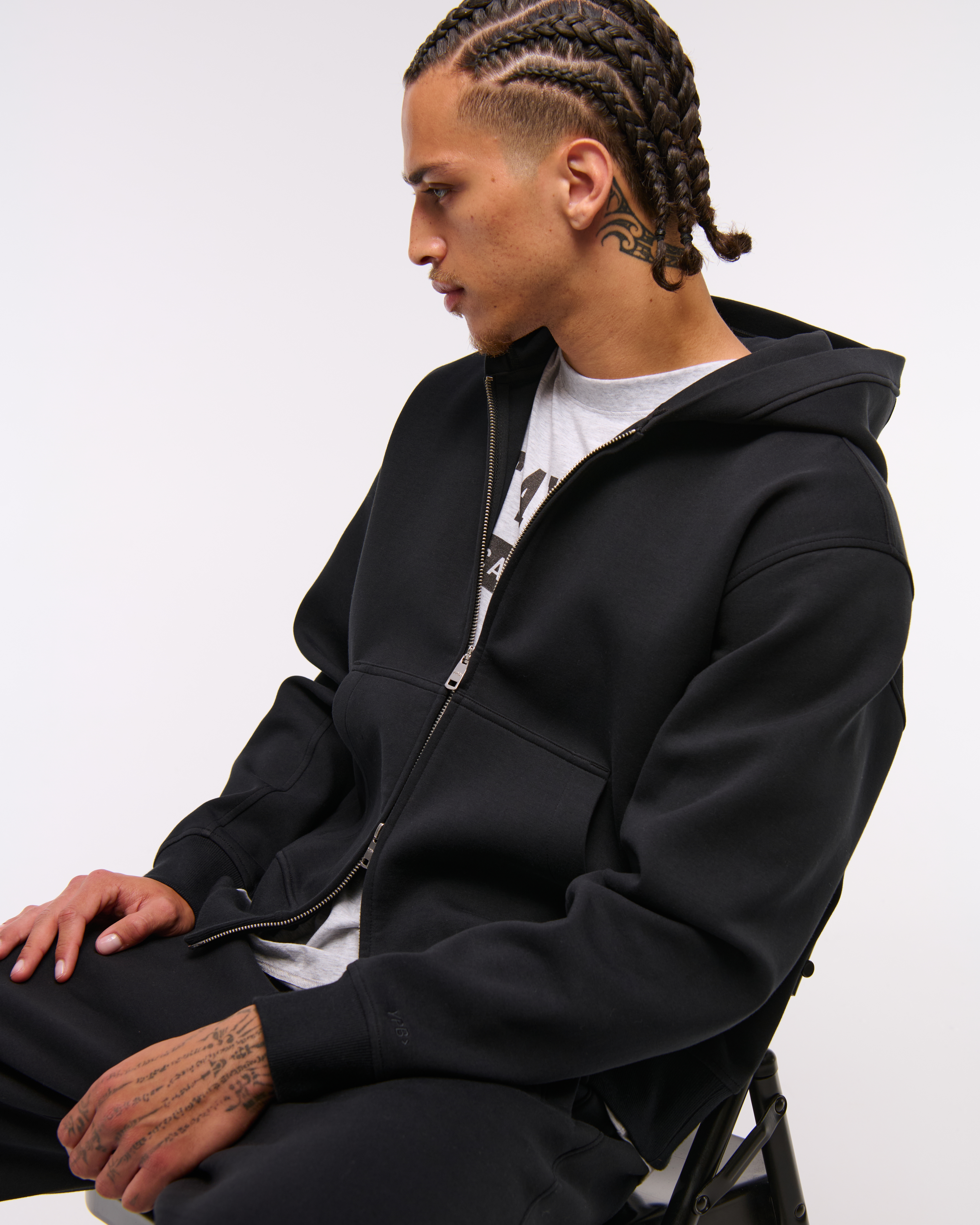 yuppy FUCKING AWESOME 14TH CENTURY ZIP HOODIE - BLACK - PLA