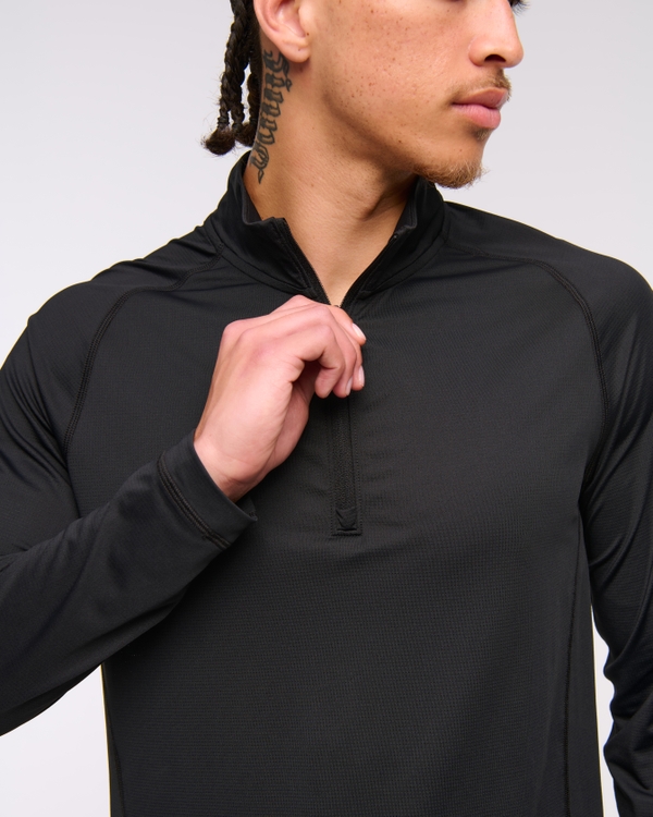 YPB sweatWIK Half-Zip, Black view 2