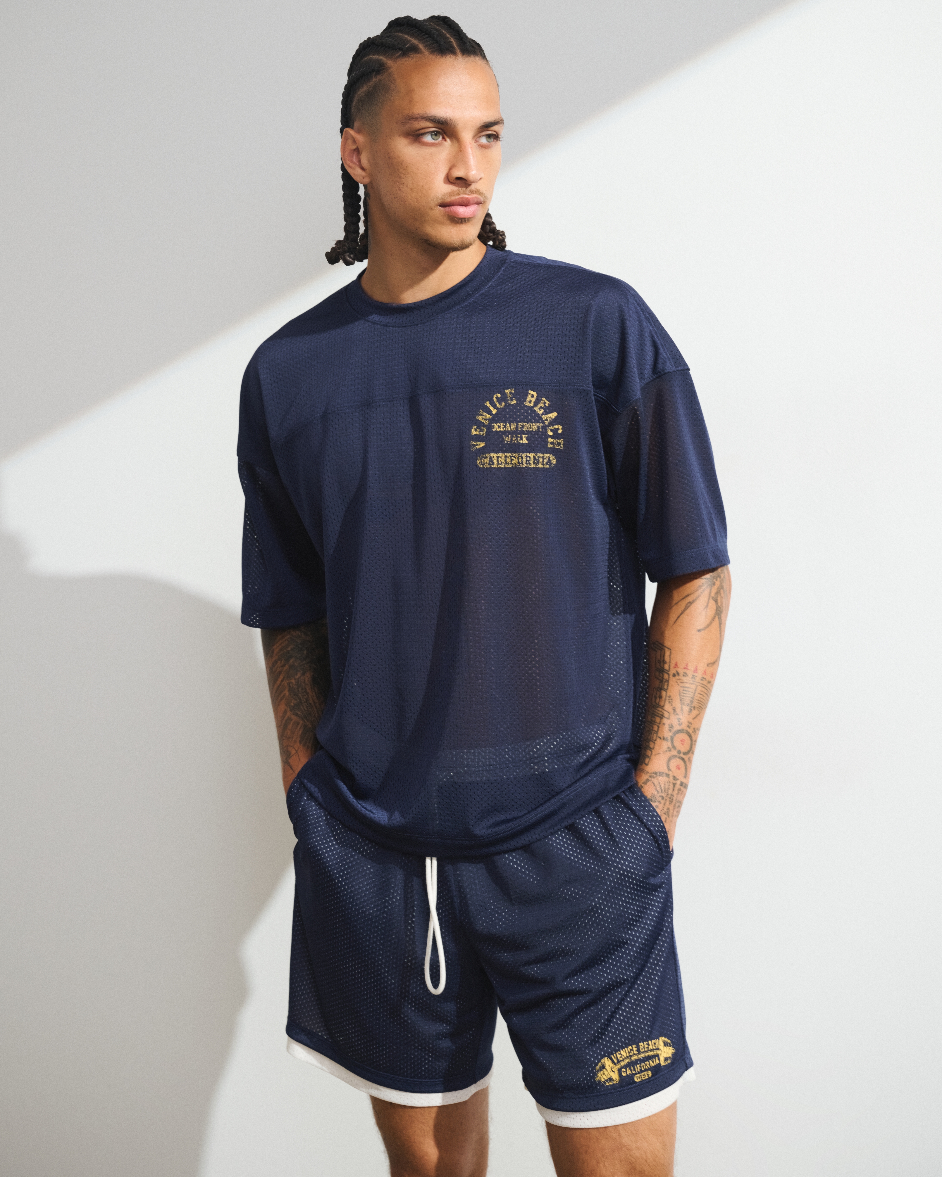 Мужские футболки Abercrombie & Fitch YPB Graphic Mesh Tee — фото 2