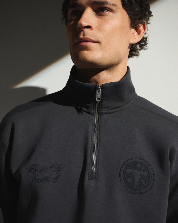 Tennessee Titans neoKNIT MAX Half-Zip Sweatshirt