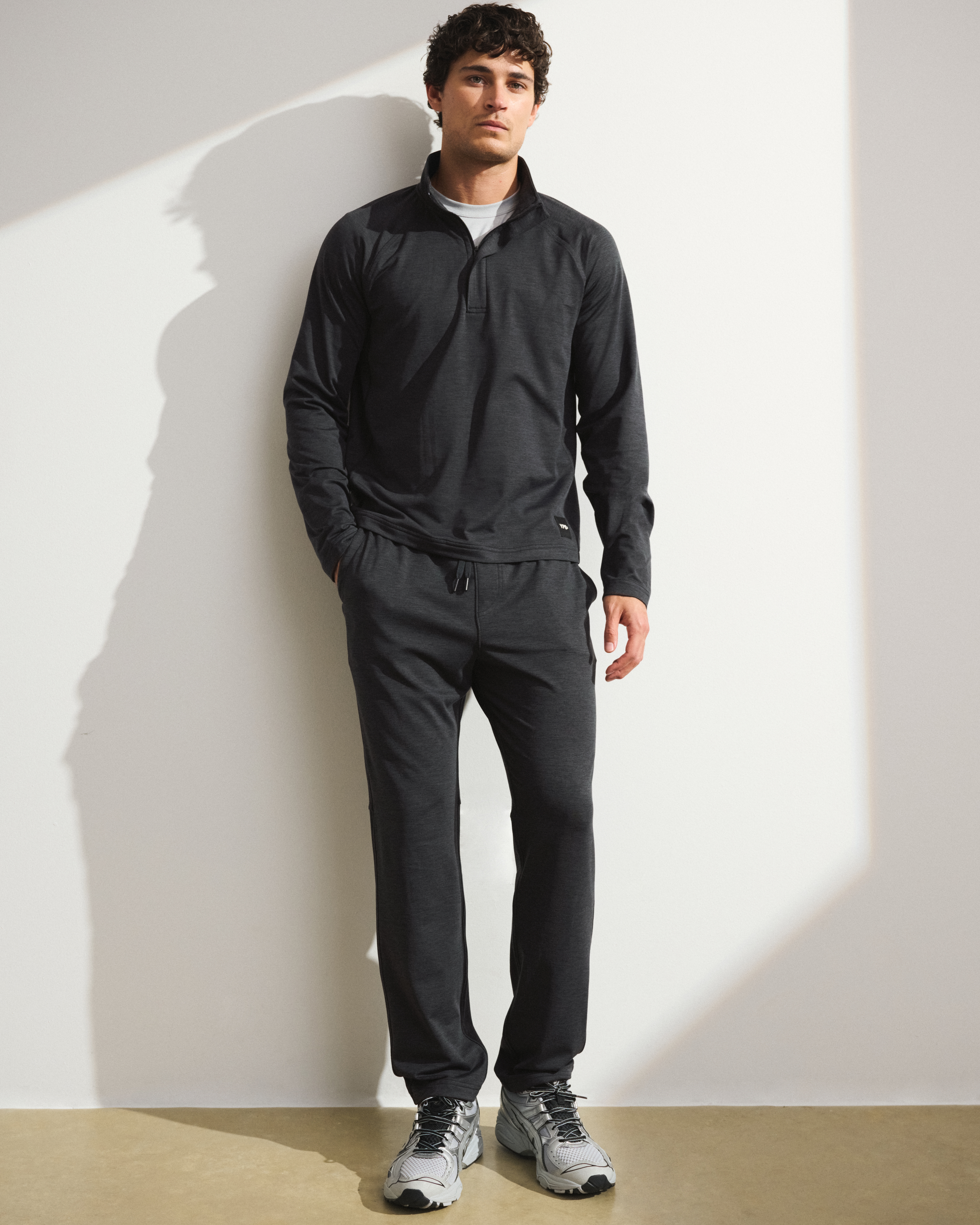 Мужская толстовка Abercrombie & Fitch YPB Restore Quarter-Zip, цвет: Чёрный — фото 2