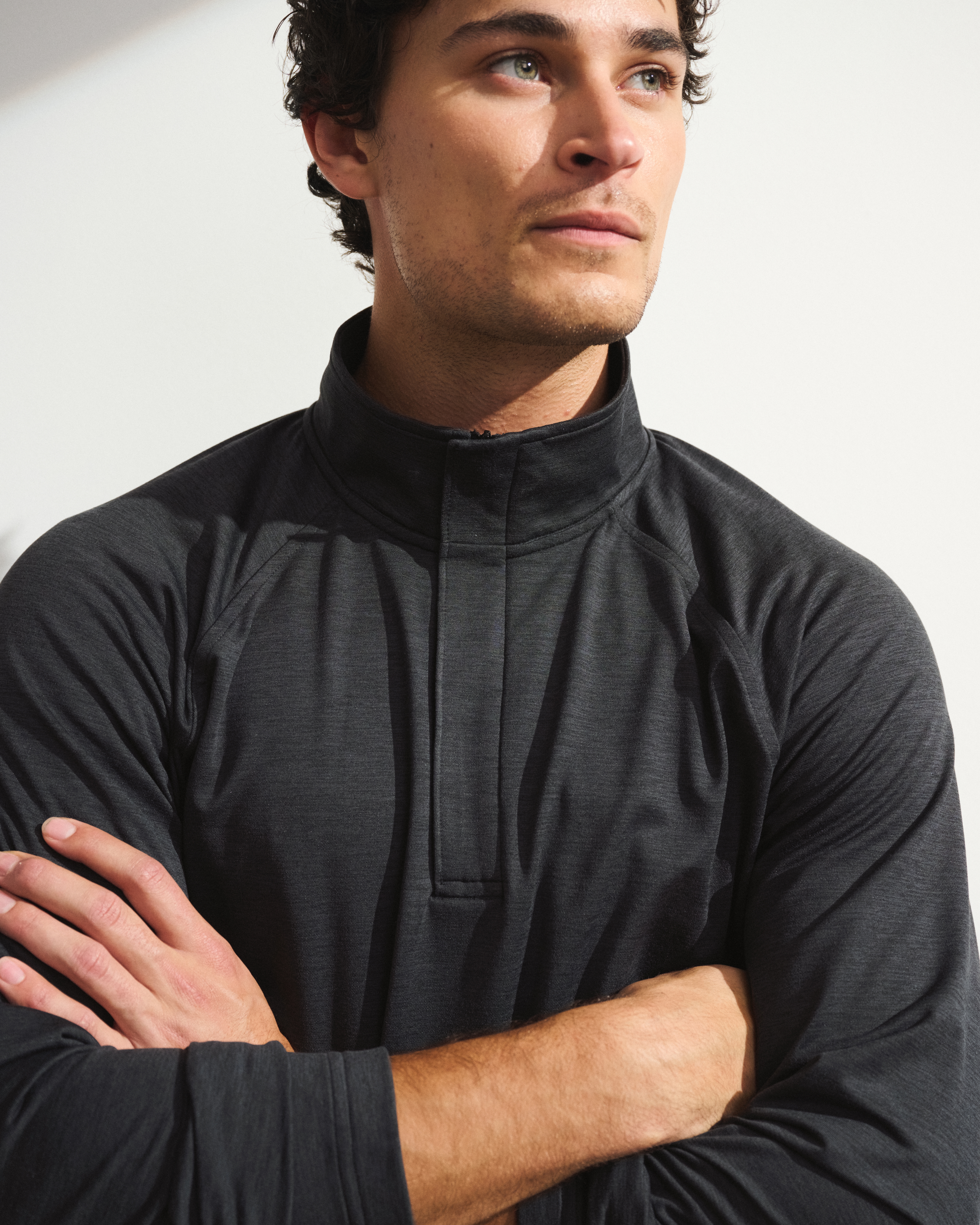 Мужская толстовка Abercrombie & Fitch YPB Restore Quarter-Zip, цвет: Чёрный — фото 3