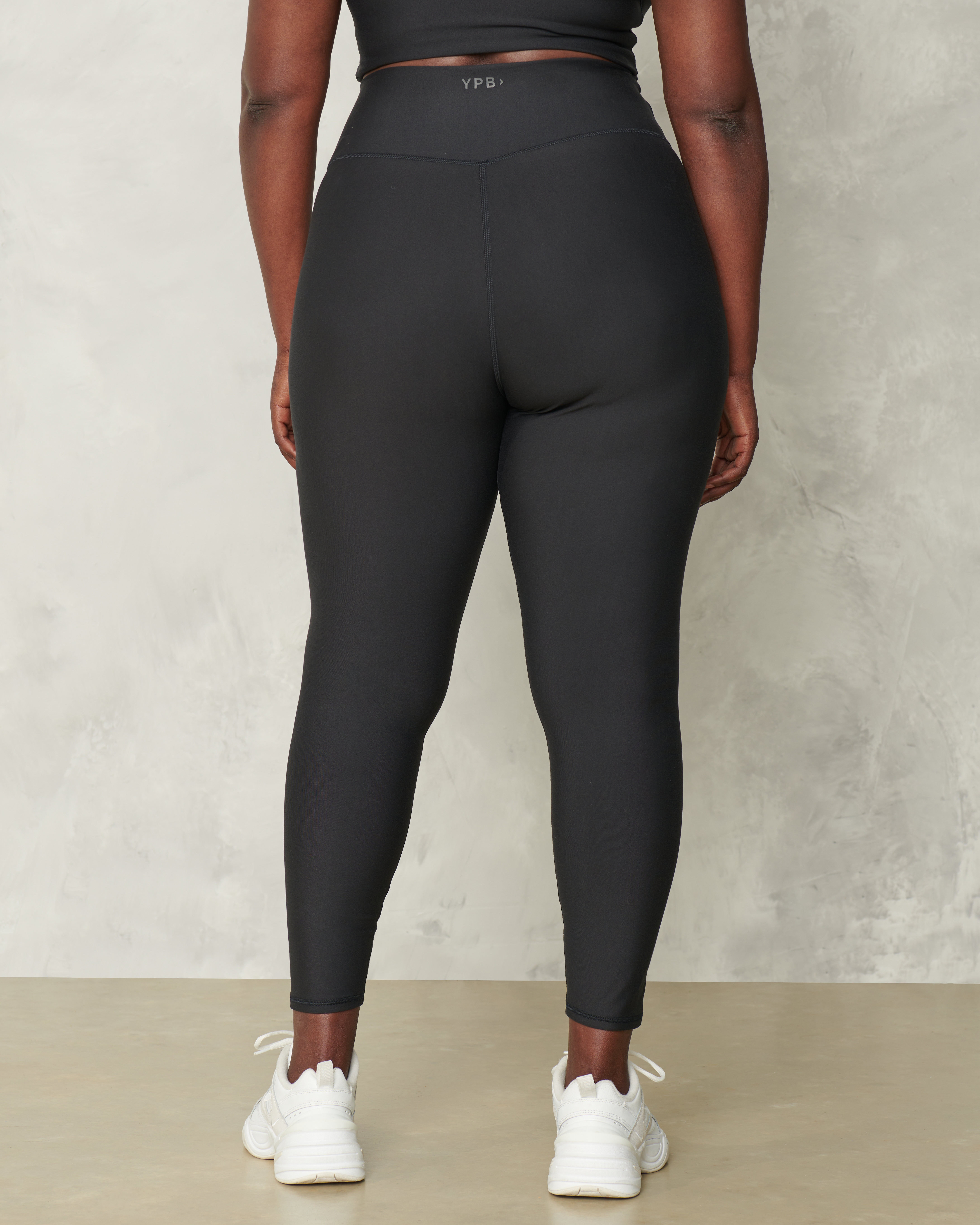 LAVA　リントスル PERFECT FORM LEGGINGS plus M LAVA リントスル パーフェクトフォームレギンスプラス Mサイズ