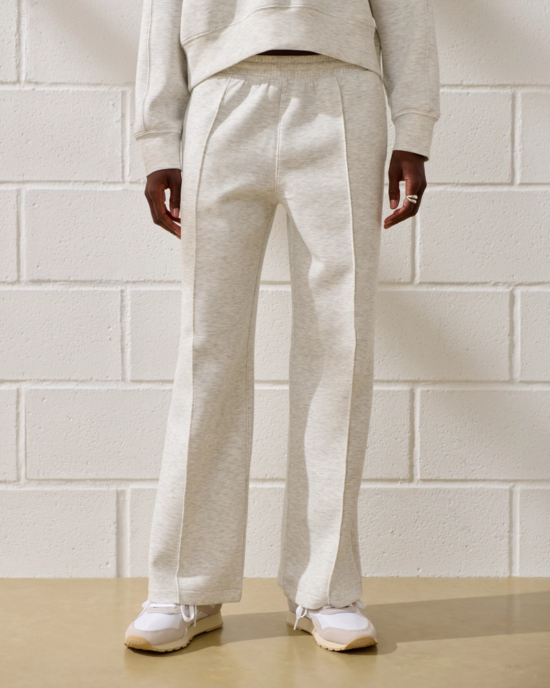YPB neoKNIT Wide Leg Pant