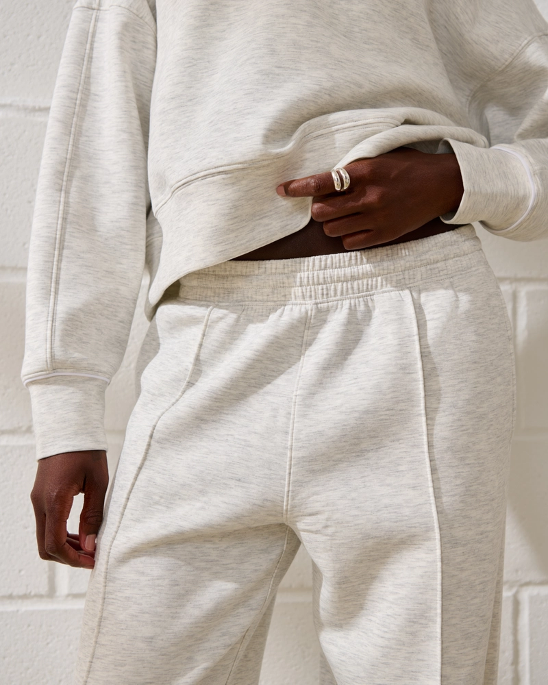 YPB neoKNIT Wide Leg Pant