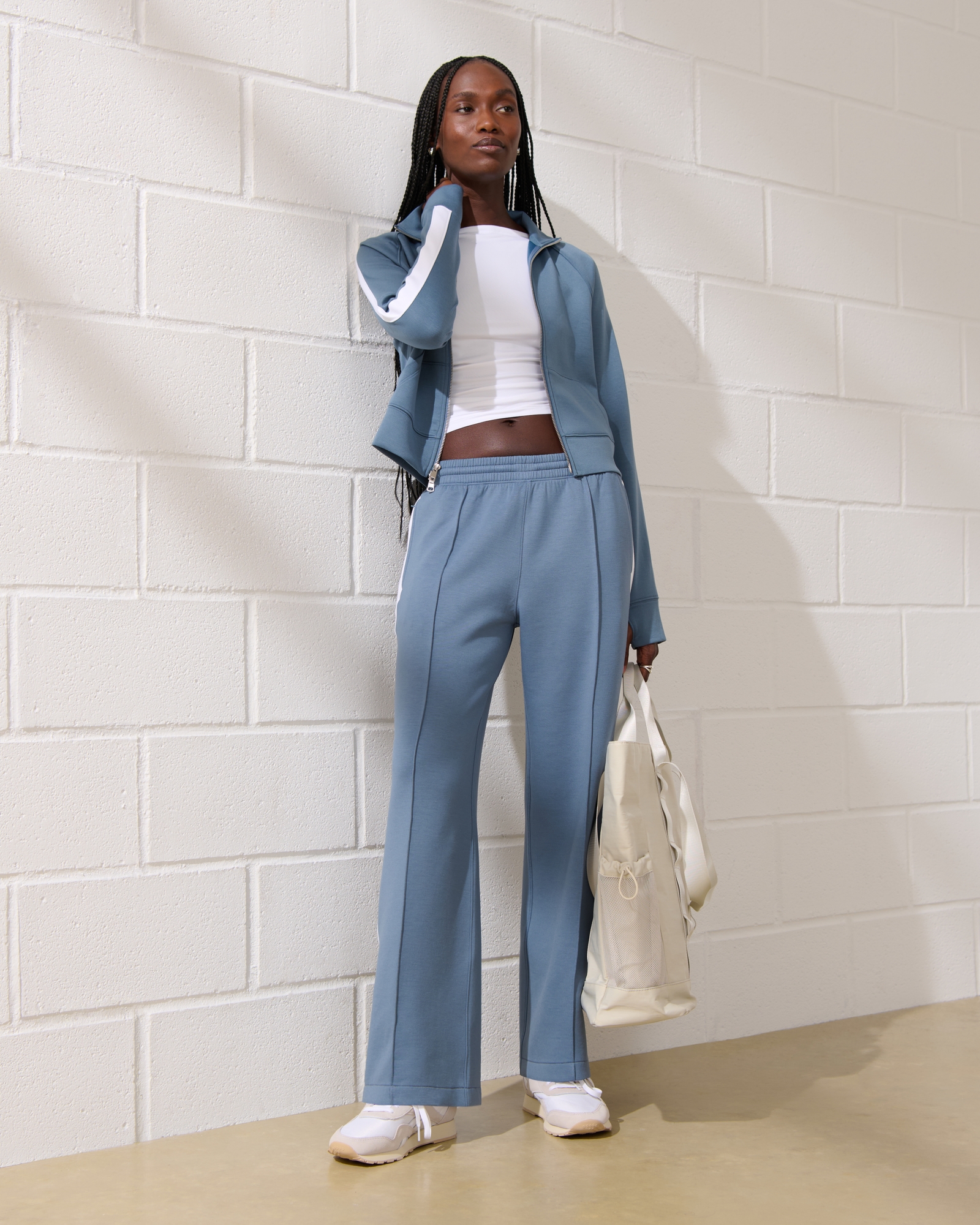 YPB neoKNIT Wide Leg Sweatpant