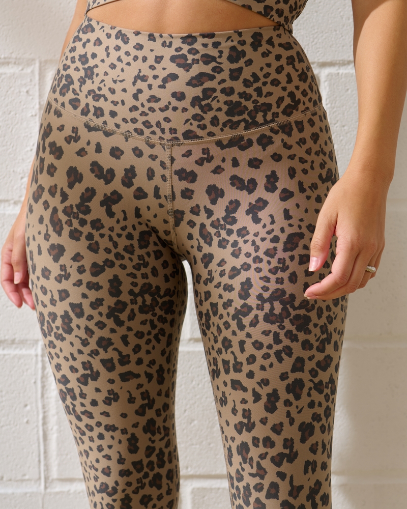 YPB sculptLUX Curve Love 7/8-Length Legging
