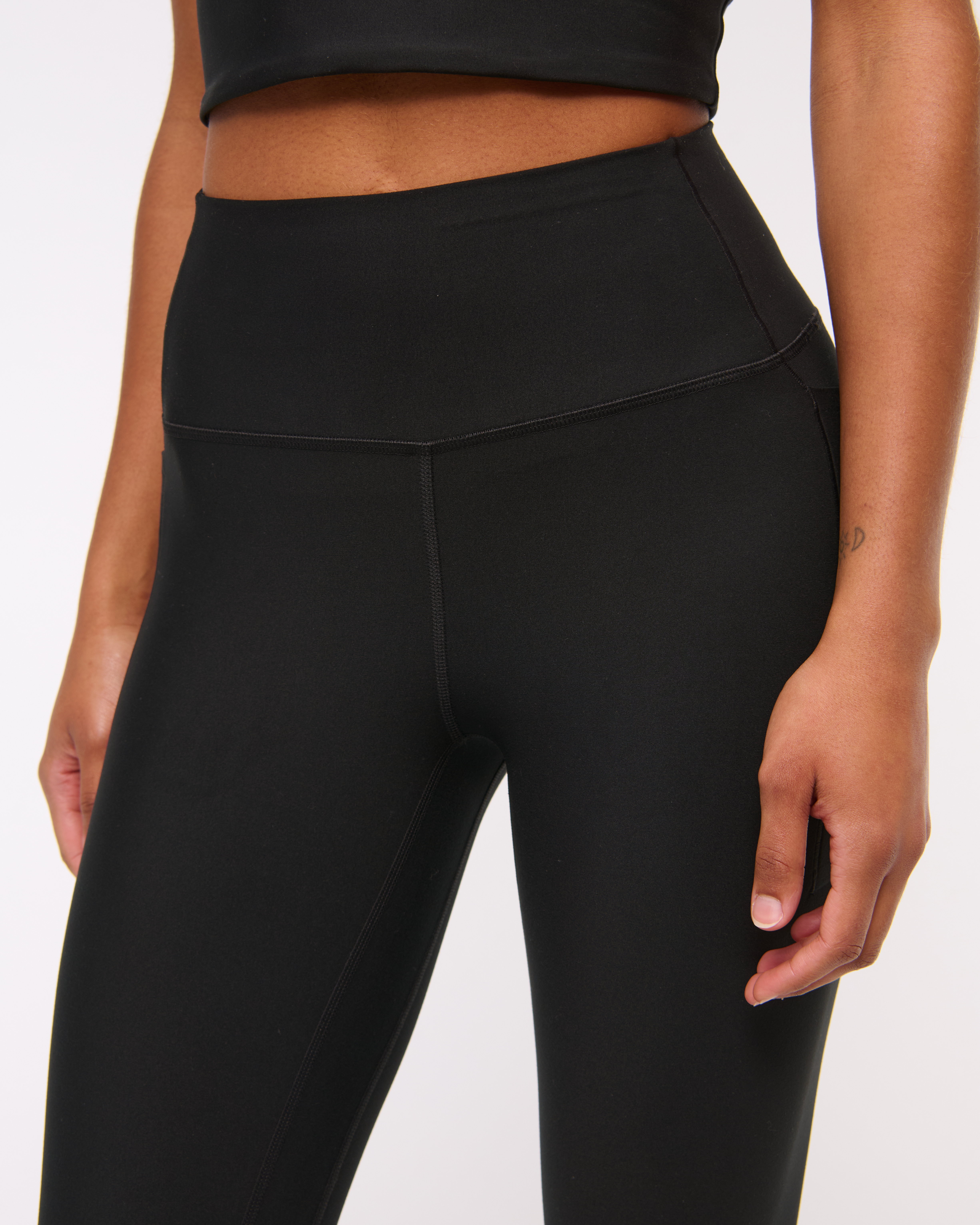 Women's YPB sculptLUX Curve Love 7/8-Length Pocket Legging