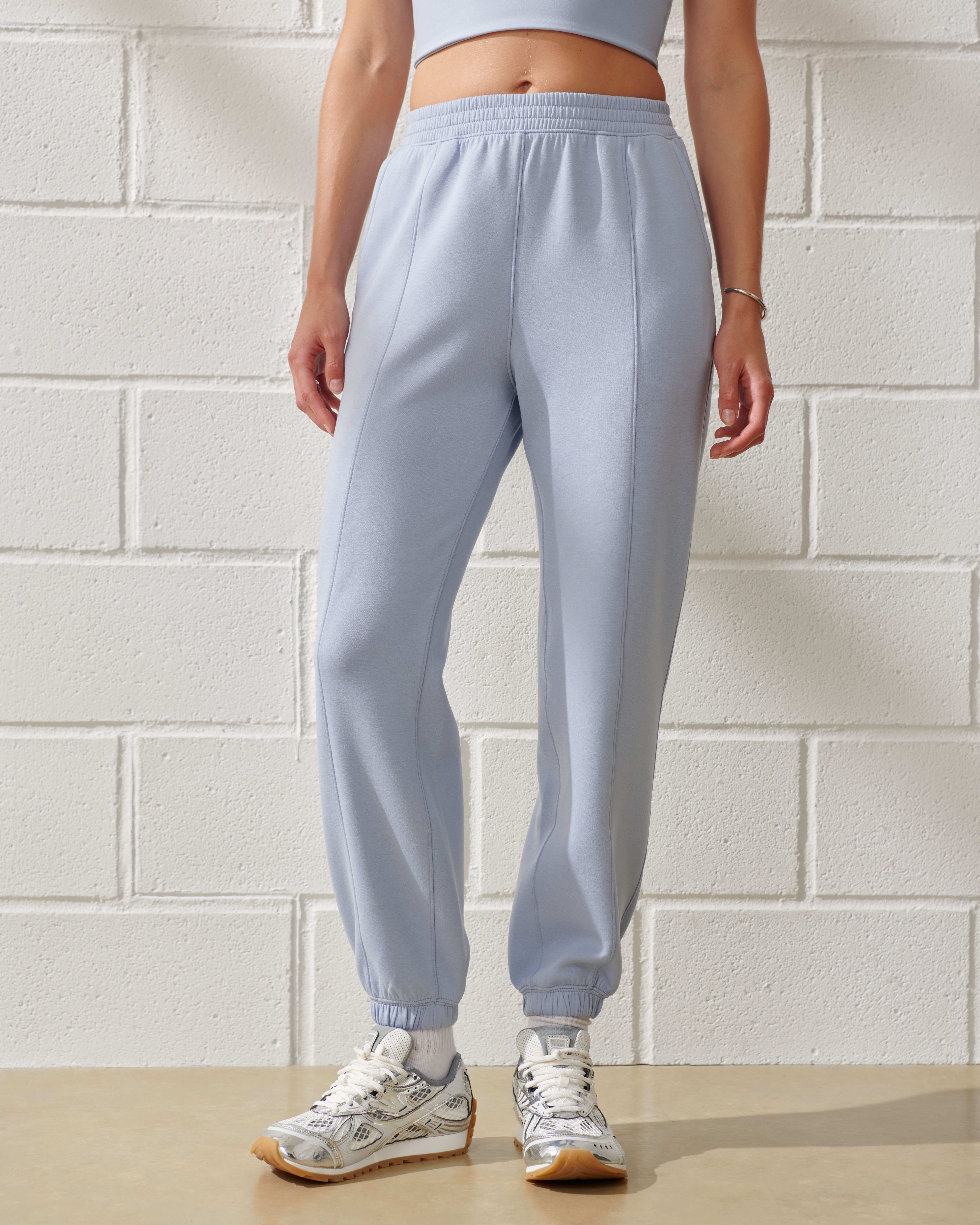 Женские брюки Abercrombie & Fitch YPB neoKNIT Sweatpant — фото 3