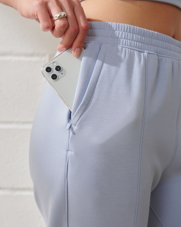 YPB neoKNIT Cinched Hem Pant