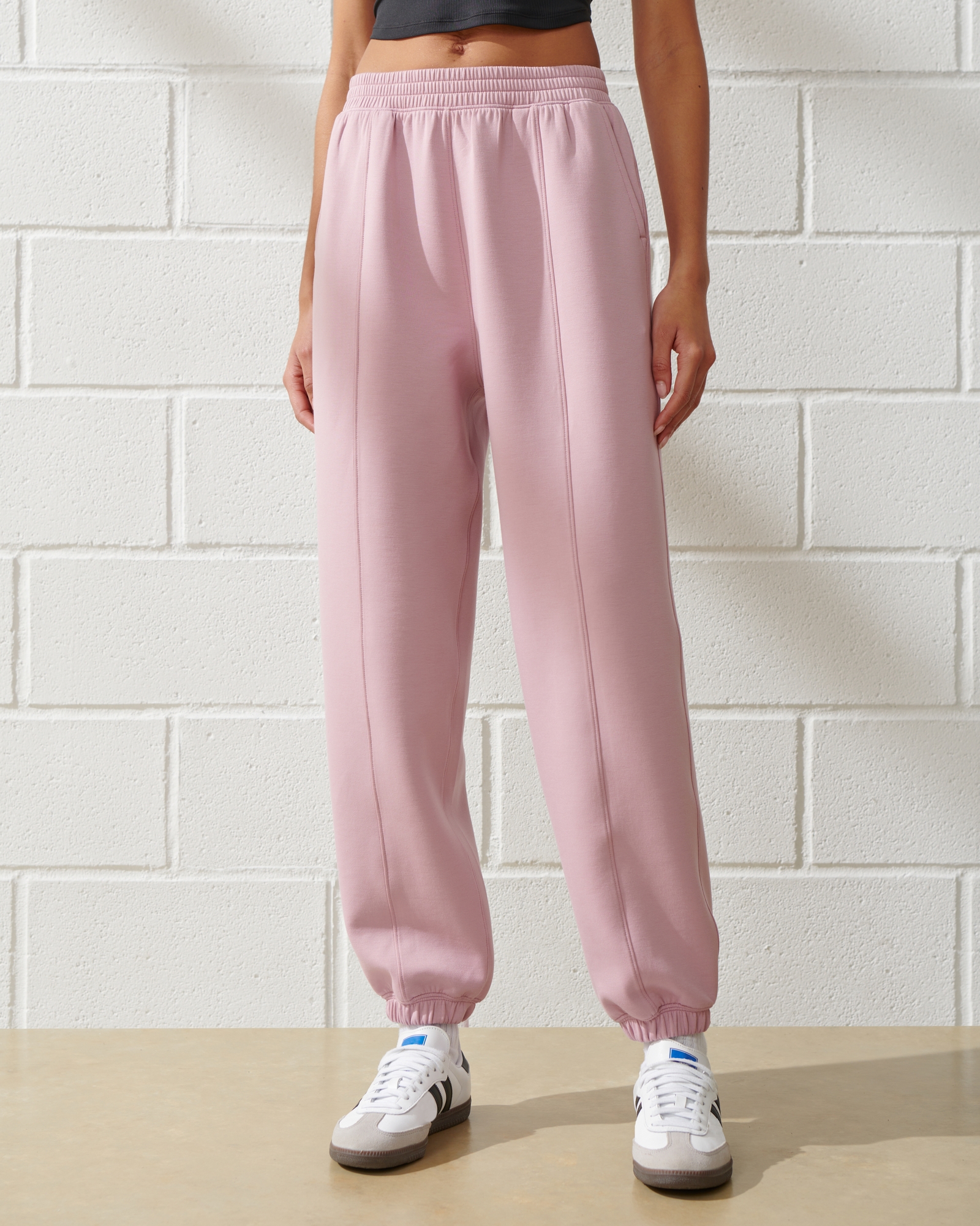 YPB neoKNIT Cinched Hem Pant