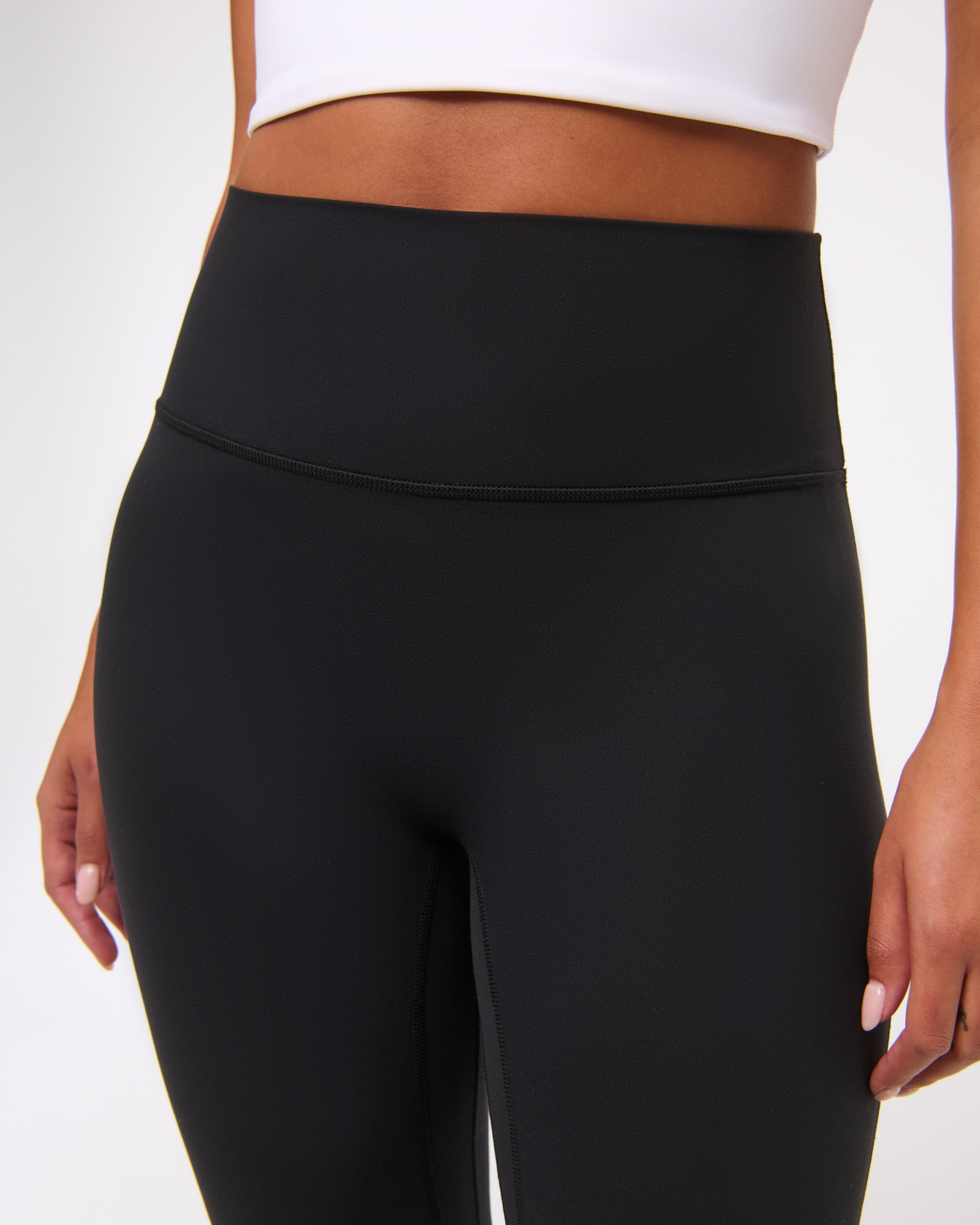 YPB studioFLEX Flare Legging