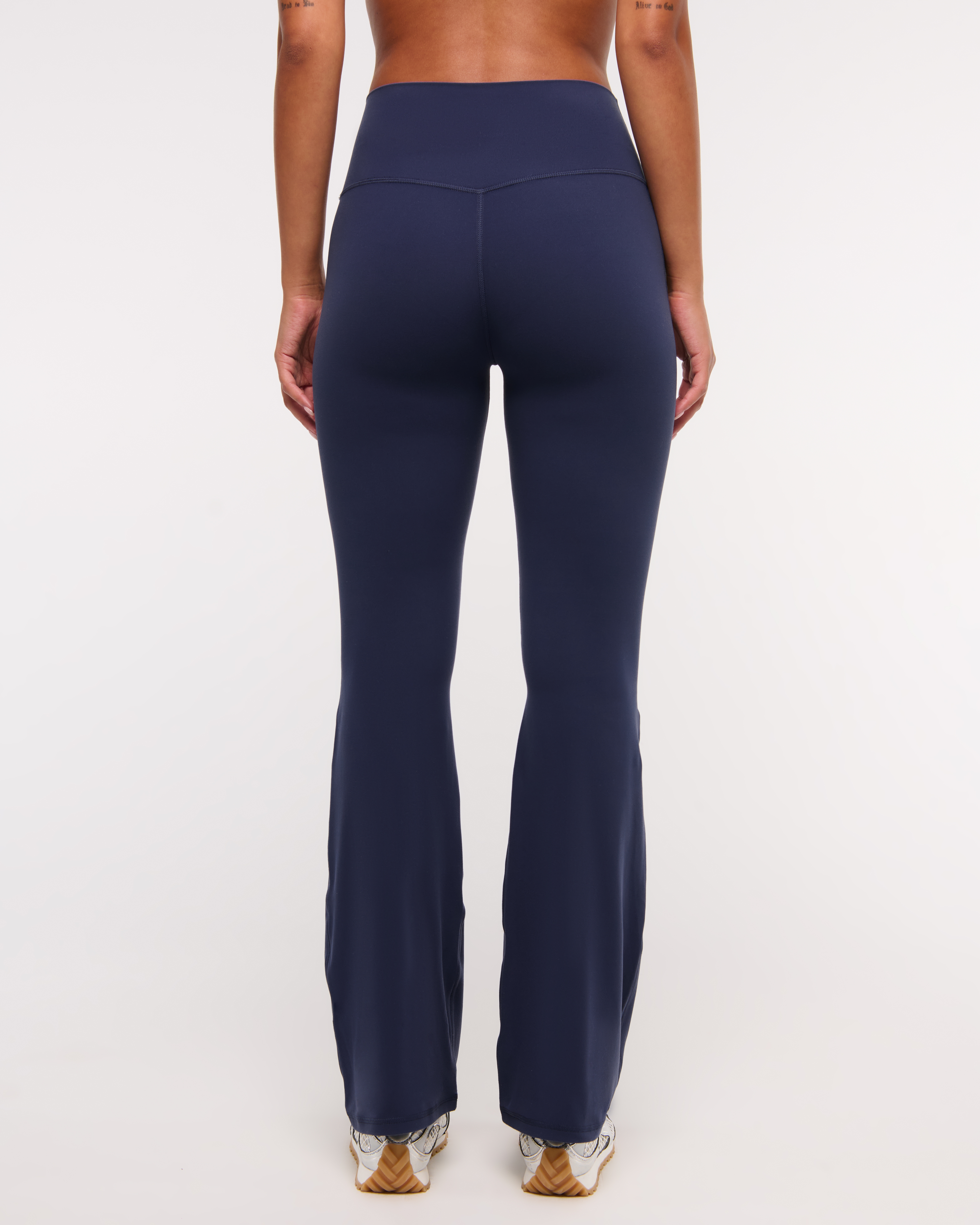 Abercrombie & Fitch Ypb Studioflex Flare Legging In Blue