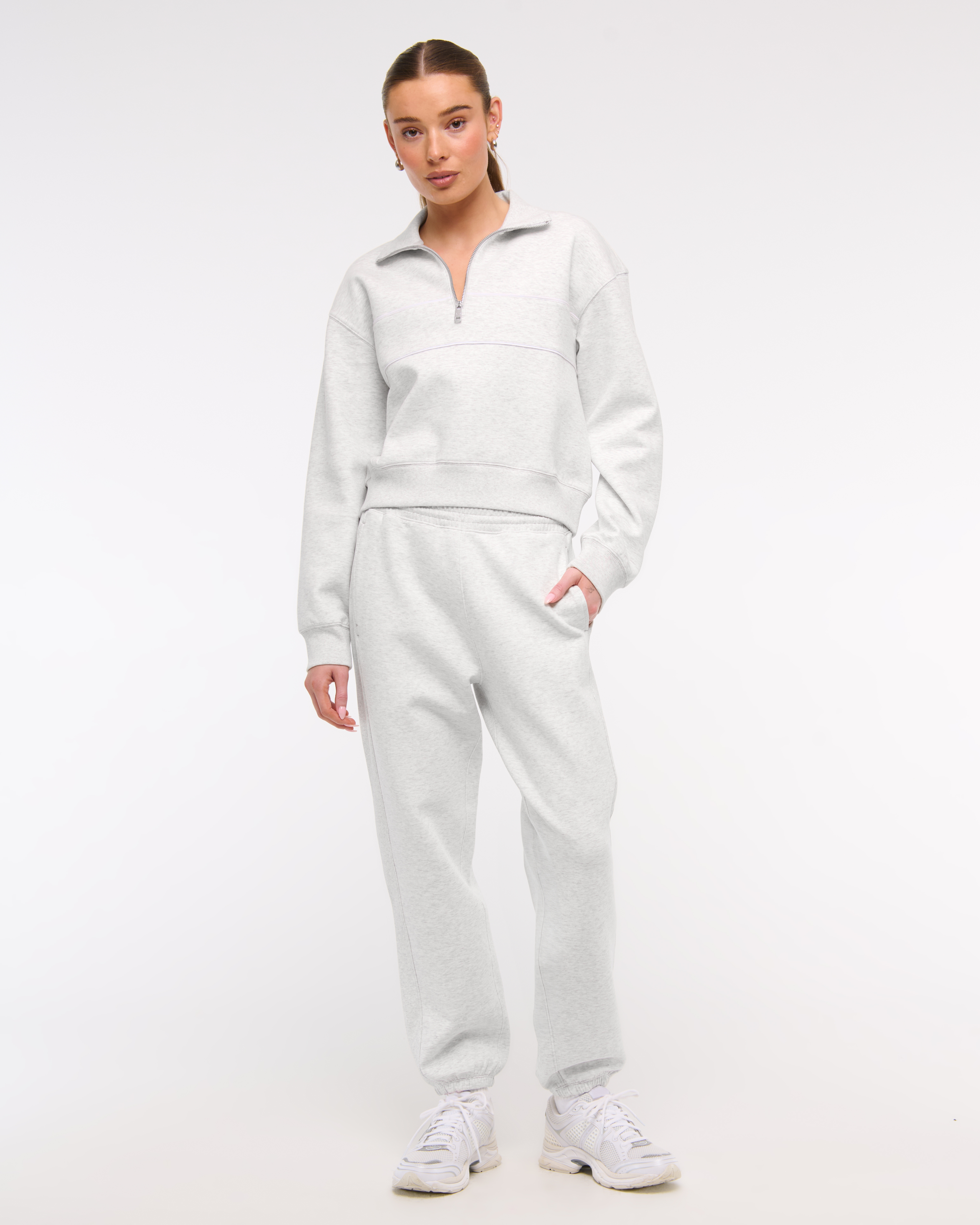 Abercrombie & Fitch Ypb Neoknit Max Mid Rise Cinched Pant In Gray