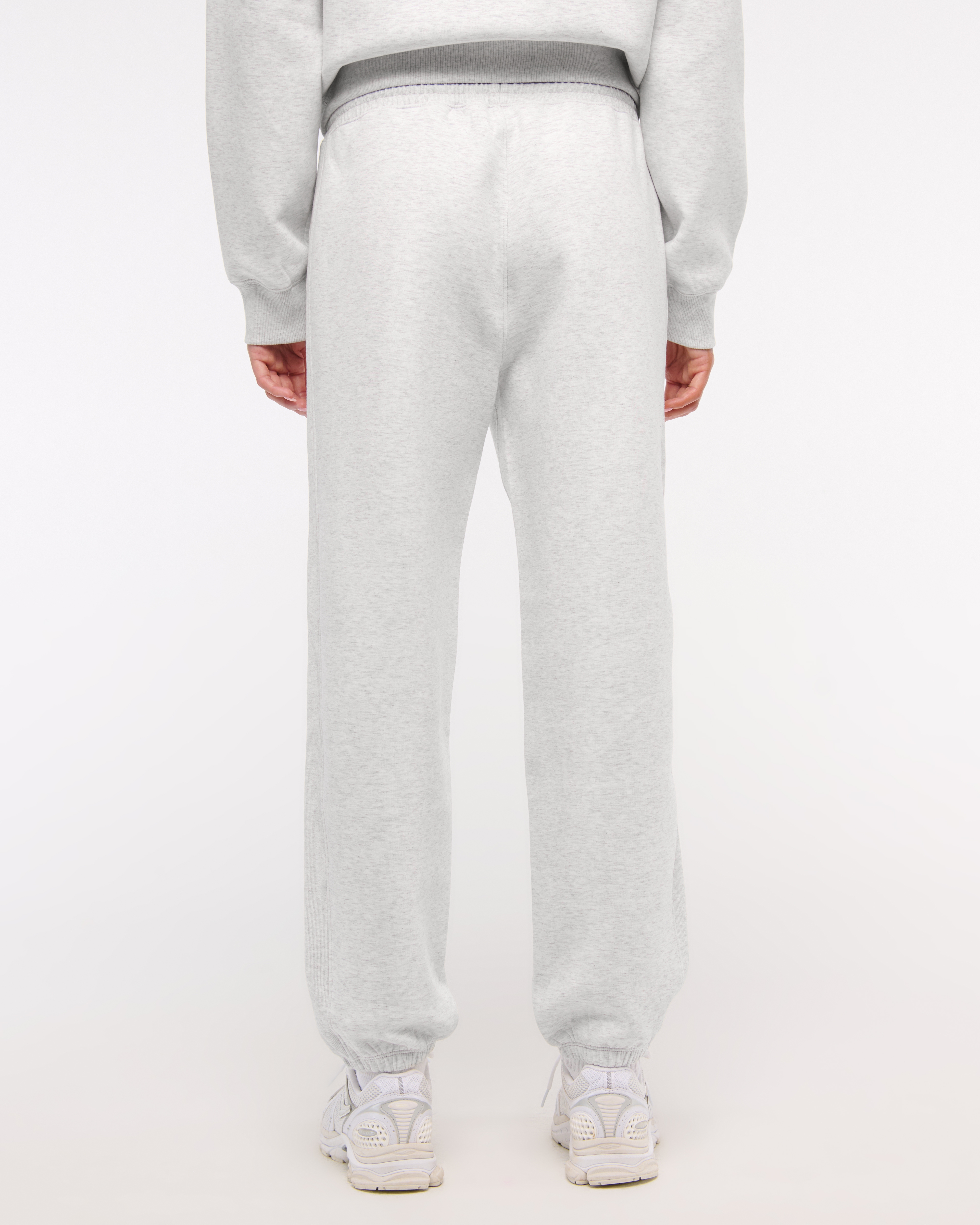 Abercrombie & Fitch Ypb Neoknit Max Mid Rise Cinched Pant In Gray